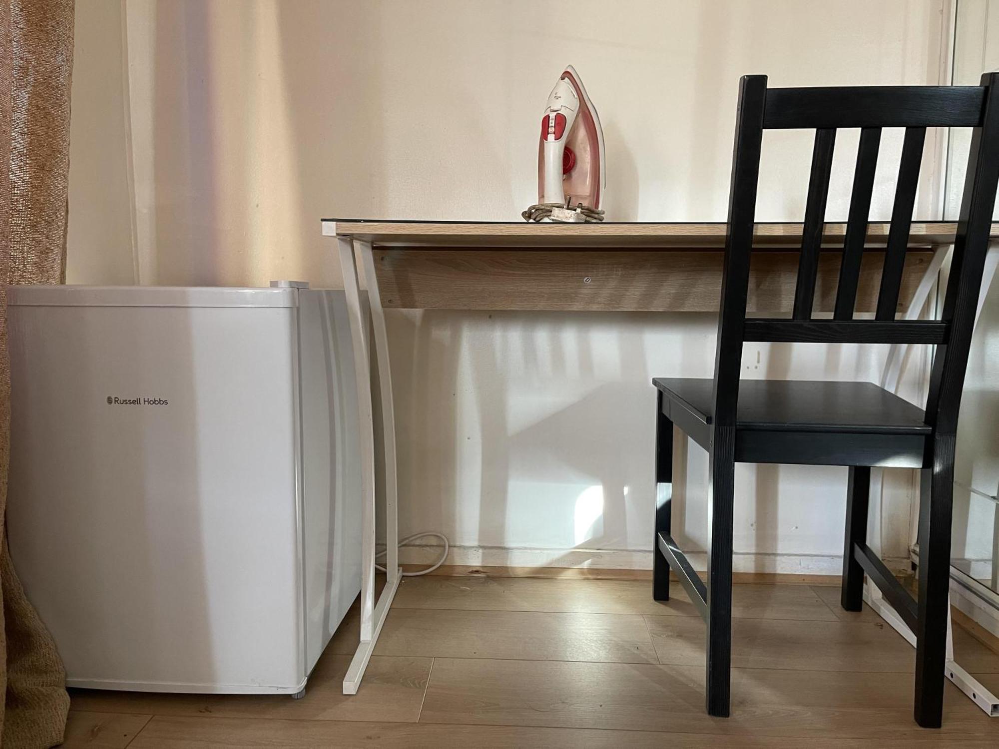 Holiday home Comfortable 2-bed House In Zone 2 London