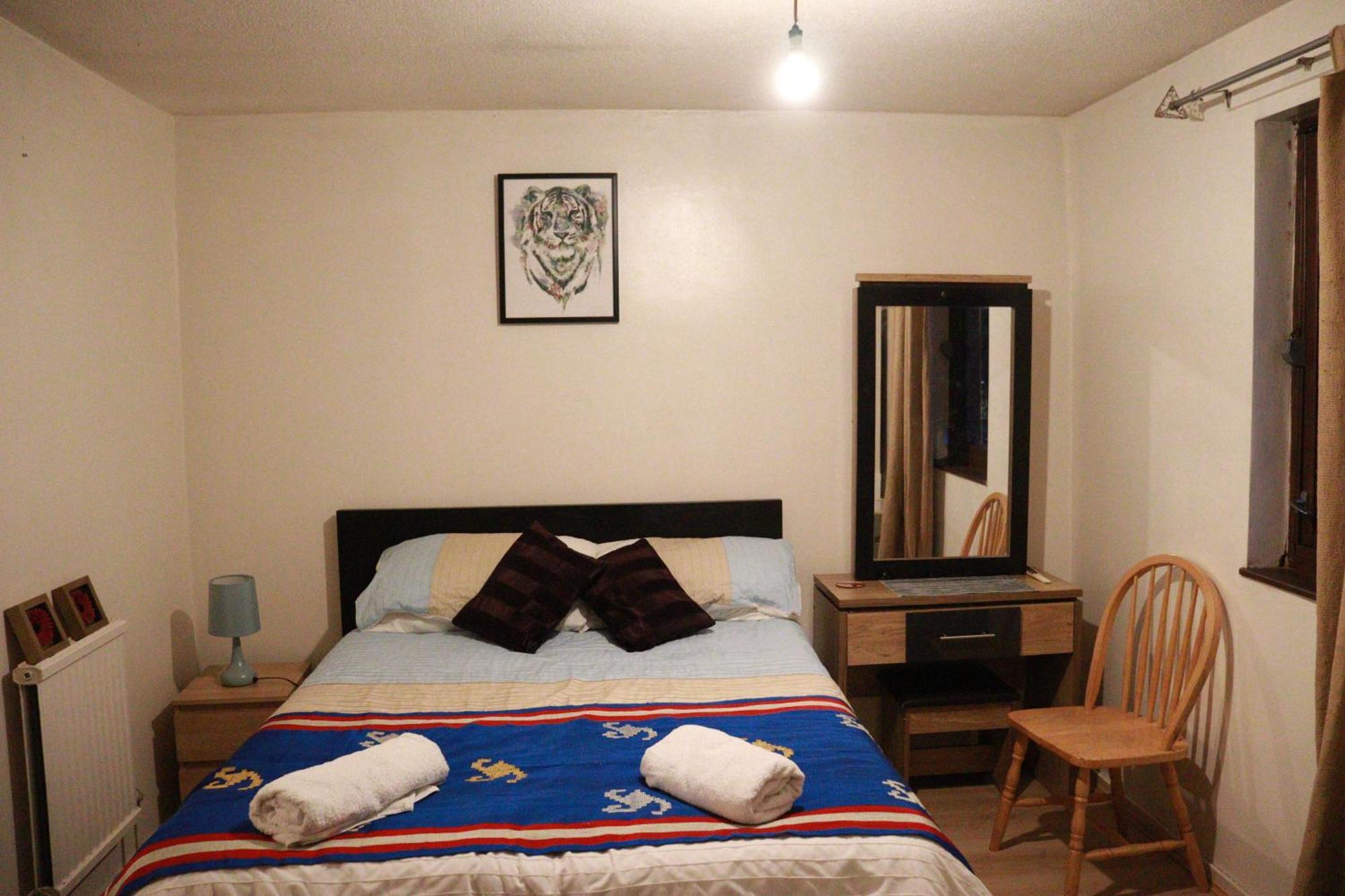 Holiday home Comfortable 2-bed House In Zone 2