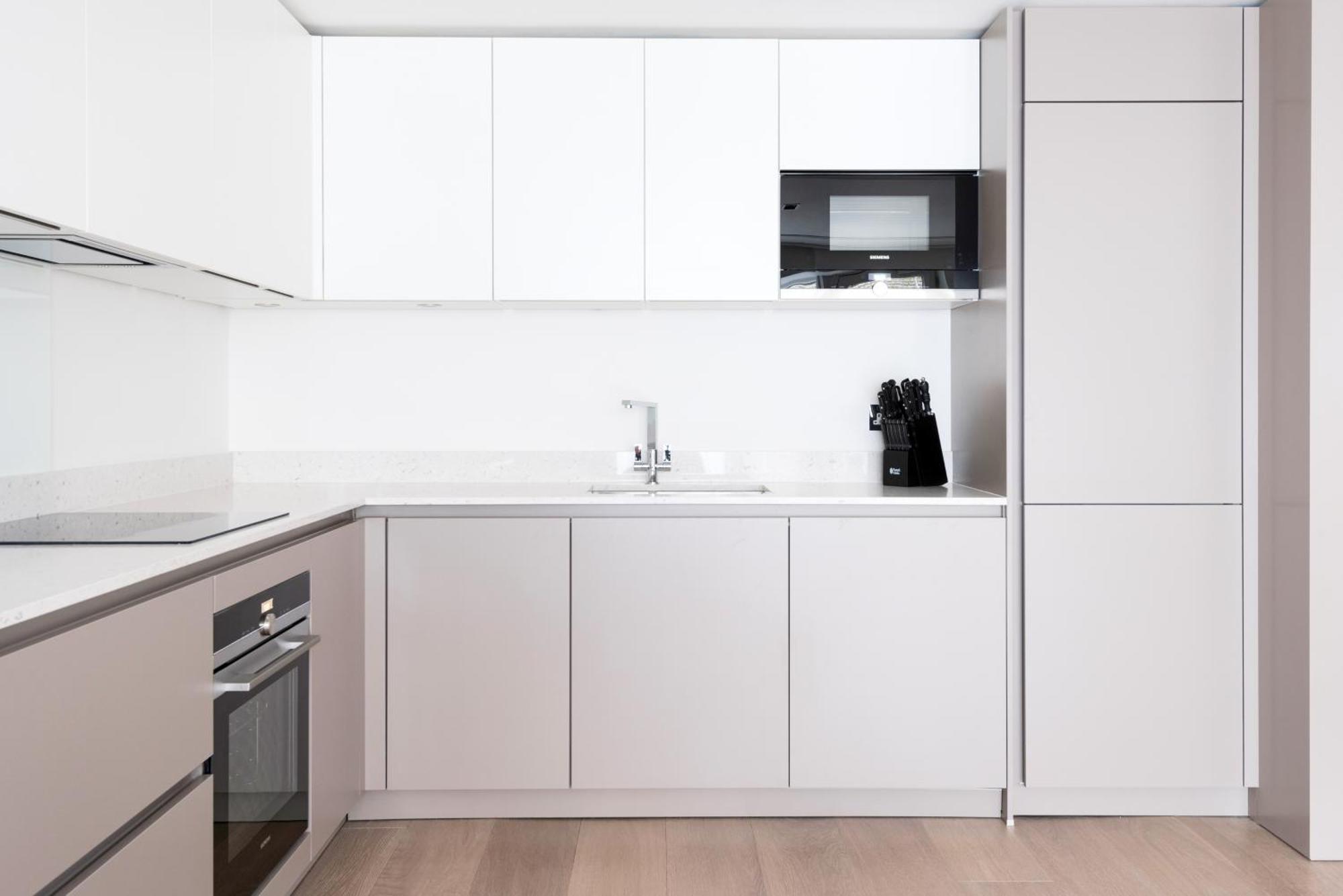 Sonder L Aird House London