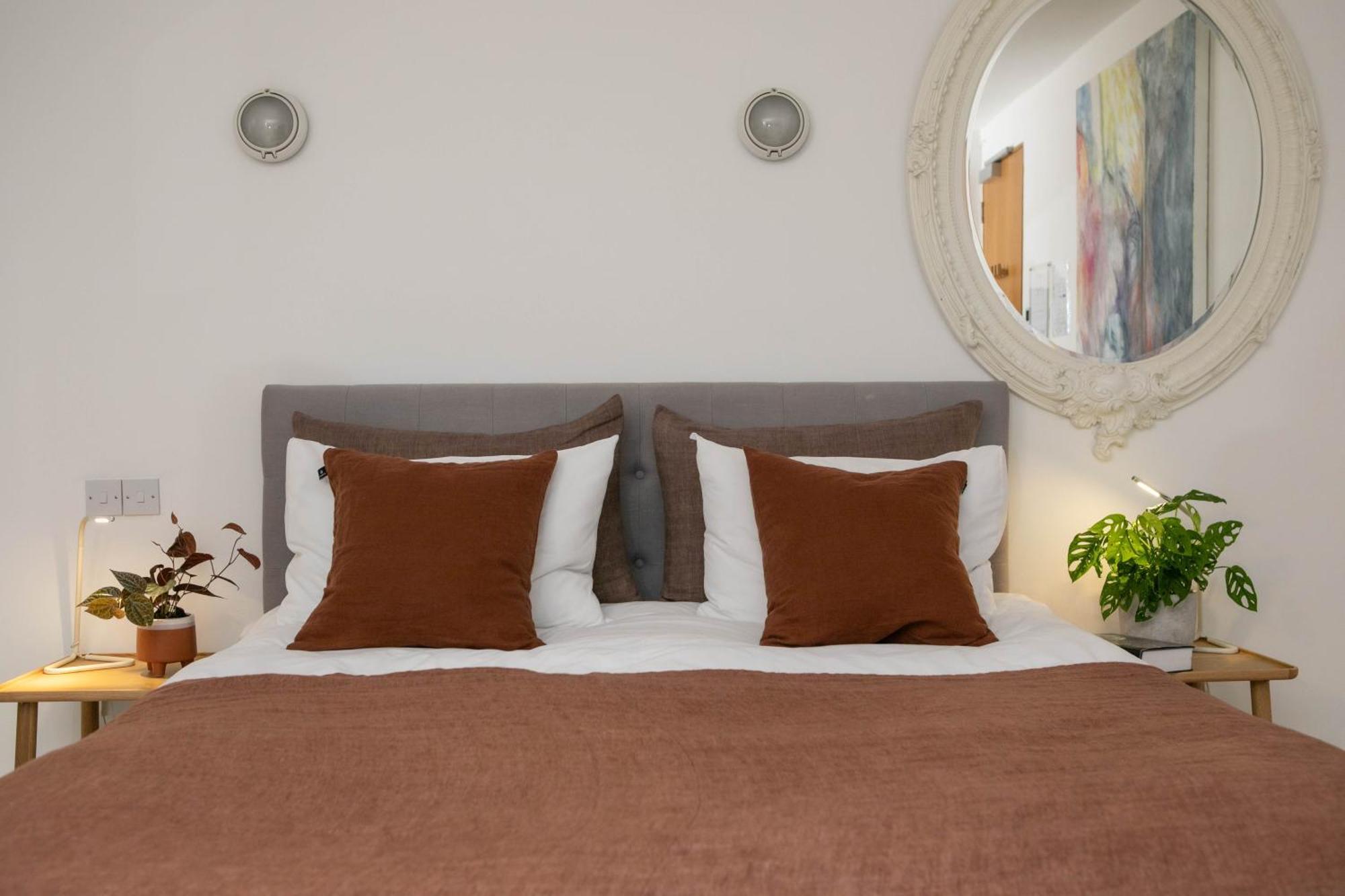 Hotel The Luxury