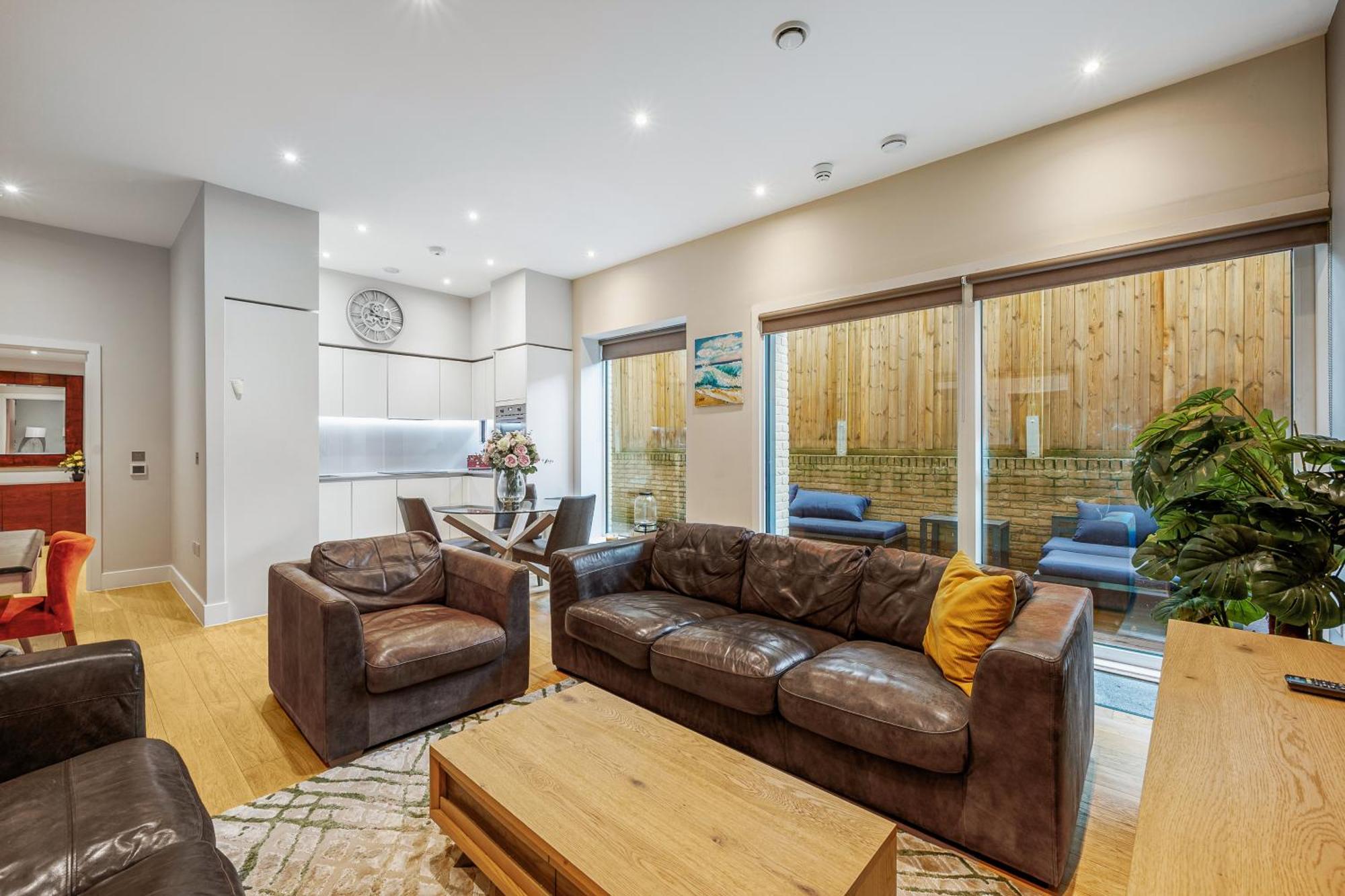 Large Modern One Bedroom London