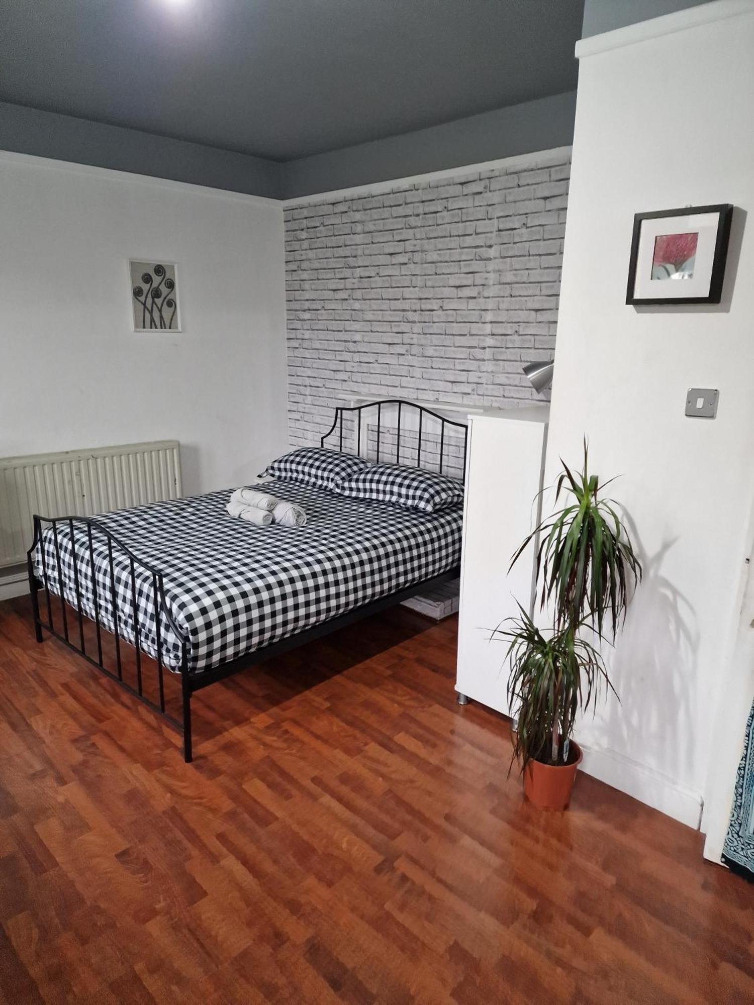 Spacious Private Balcony - Central - Zone 1 - Elephant And Castle Accommodatie bij particulieren Londen