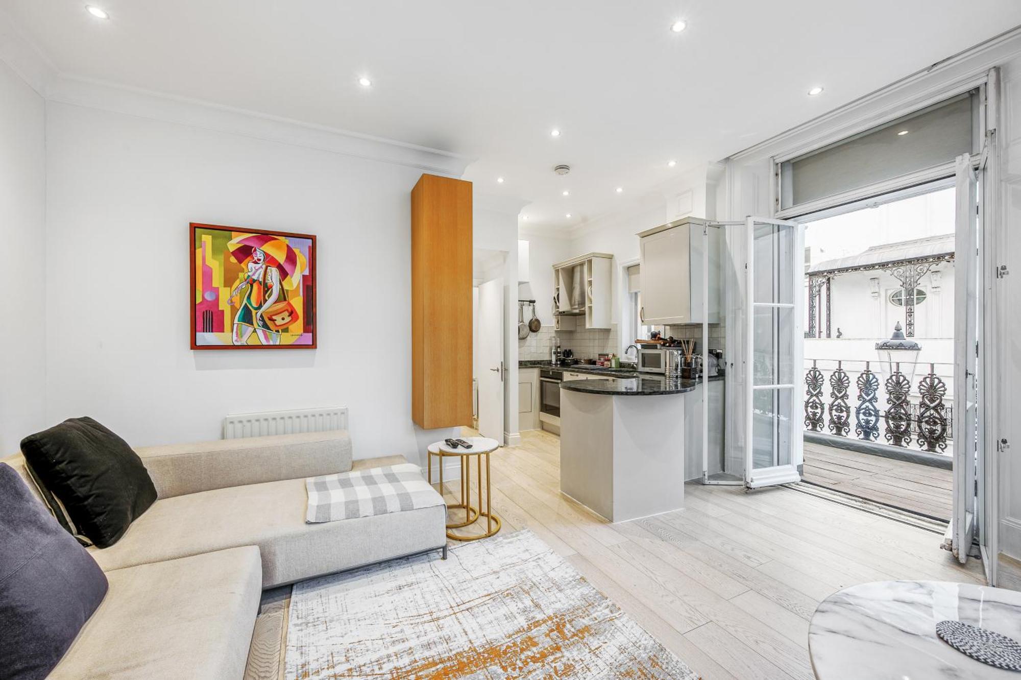Beautiful One Bedroom Flat In Knightsbridge Apartment
