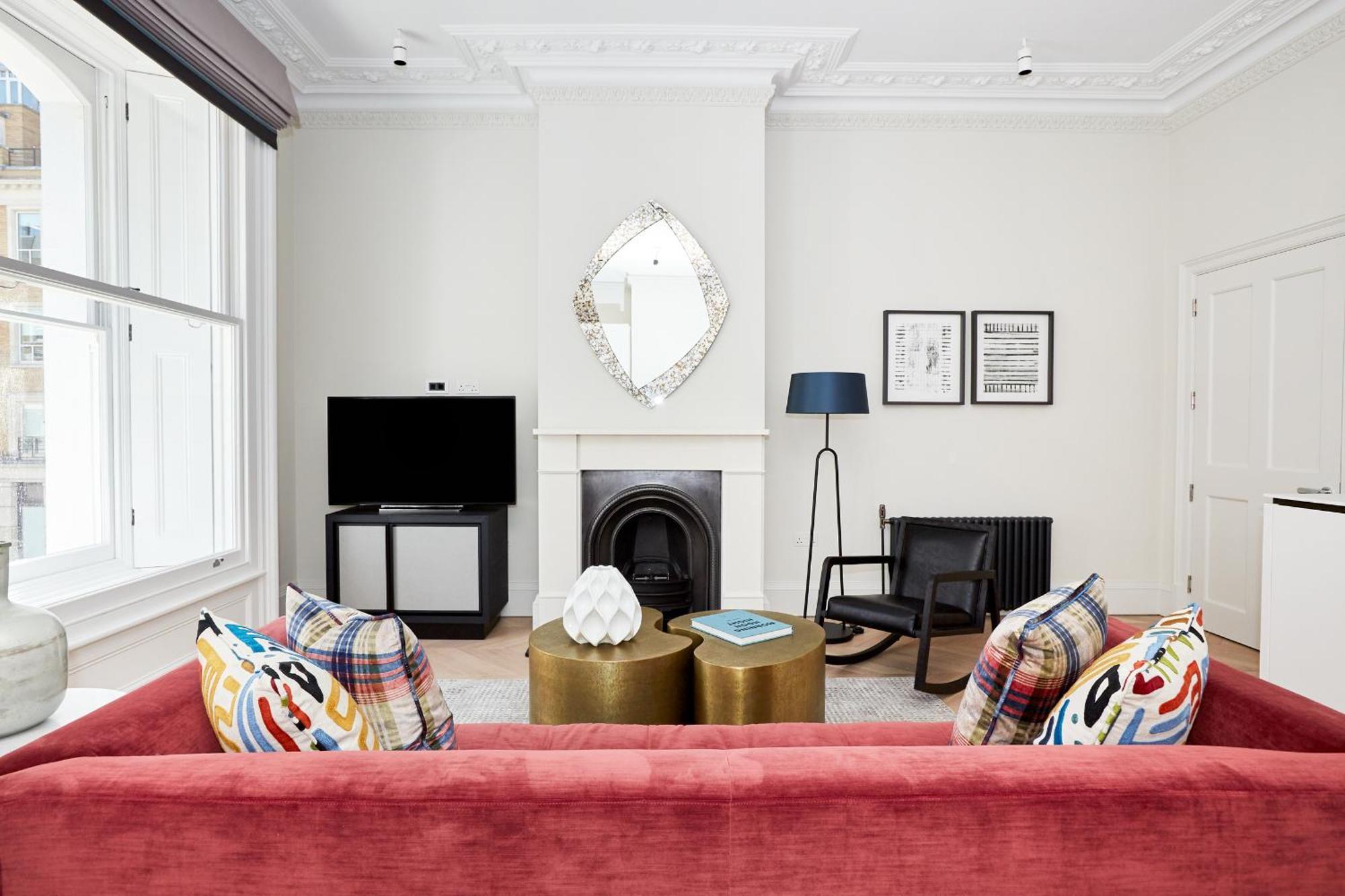 Sonder King Street 4*