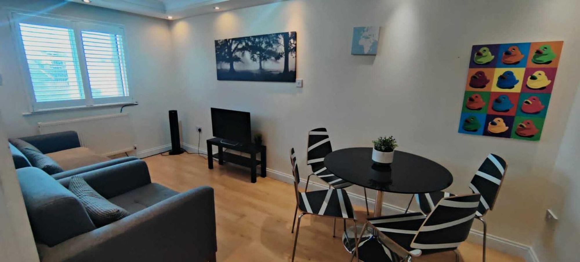 Kings In Kings Cross Apartment *