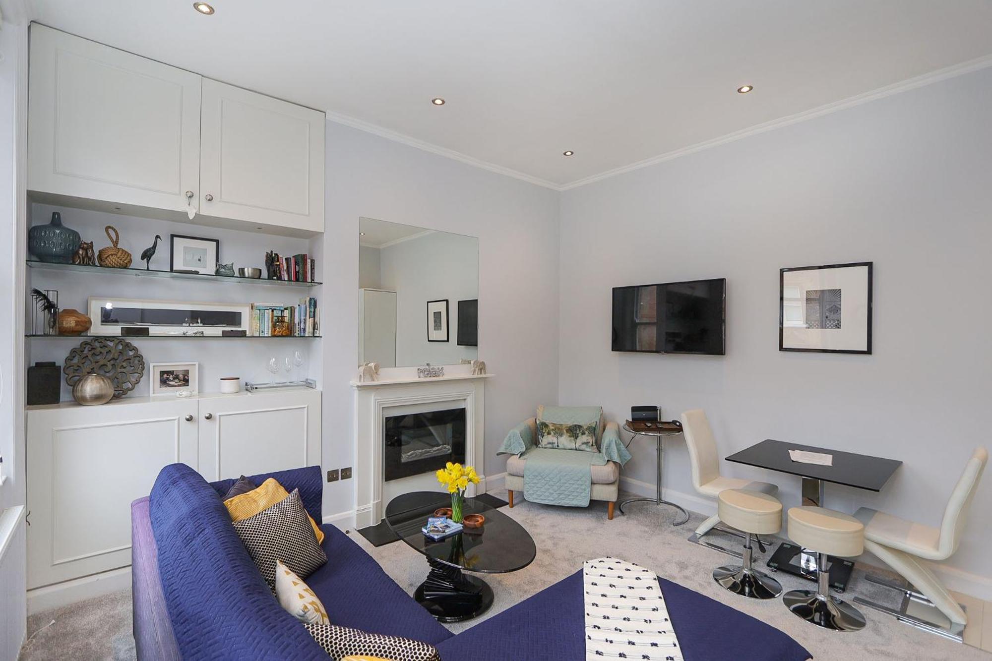 Cosy Kensington Flat, 2 Min To Tube * Londen