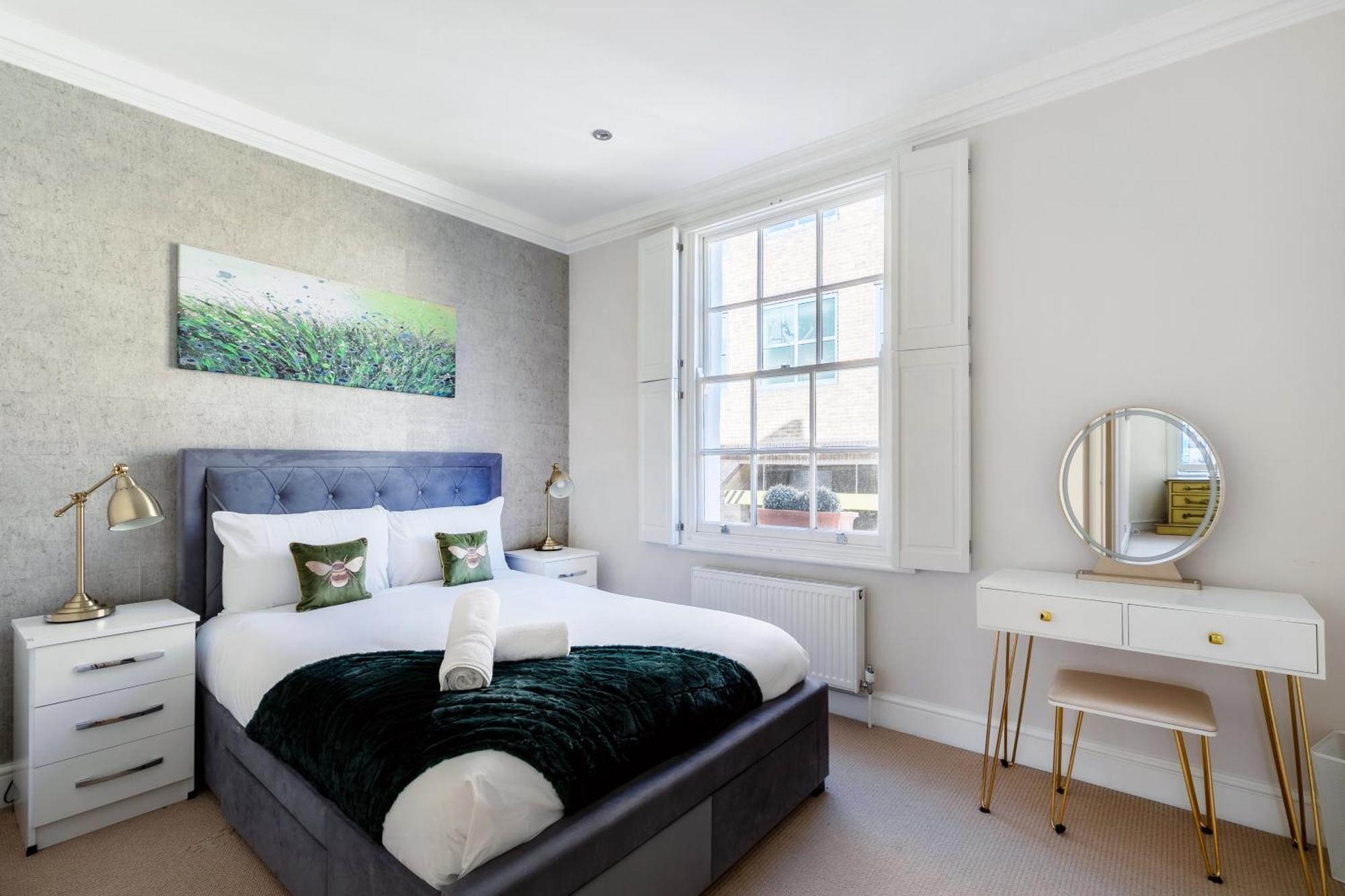 Holiday home Beautiful 4 Bedroom House Near Paddington Station
