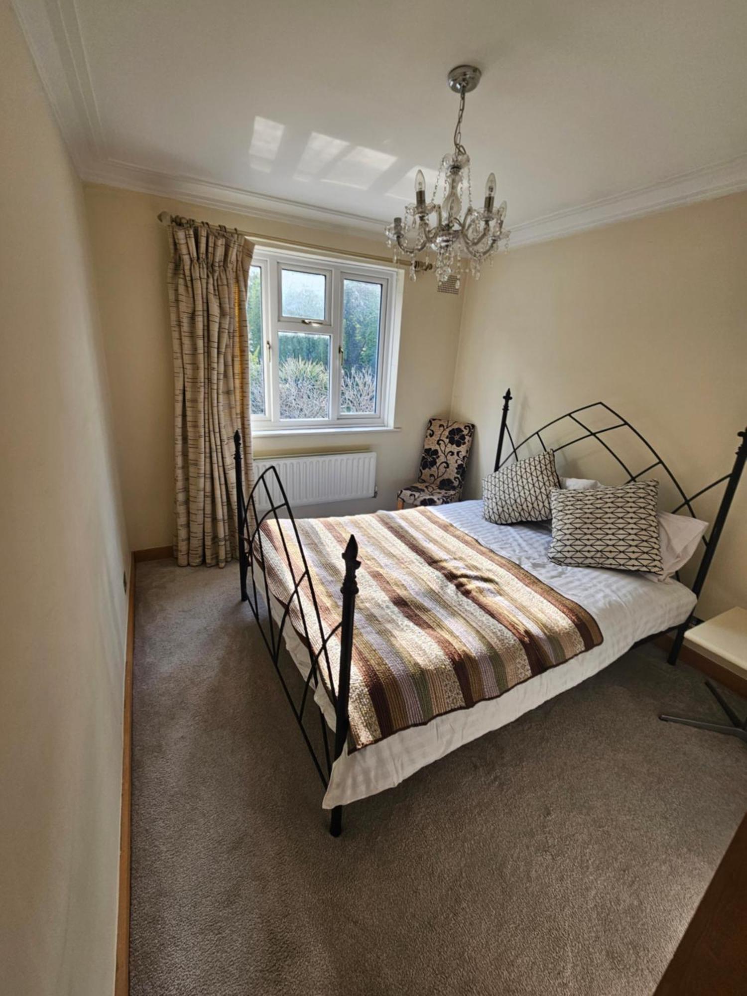Stunning 5 Bedroom Putney House London