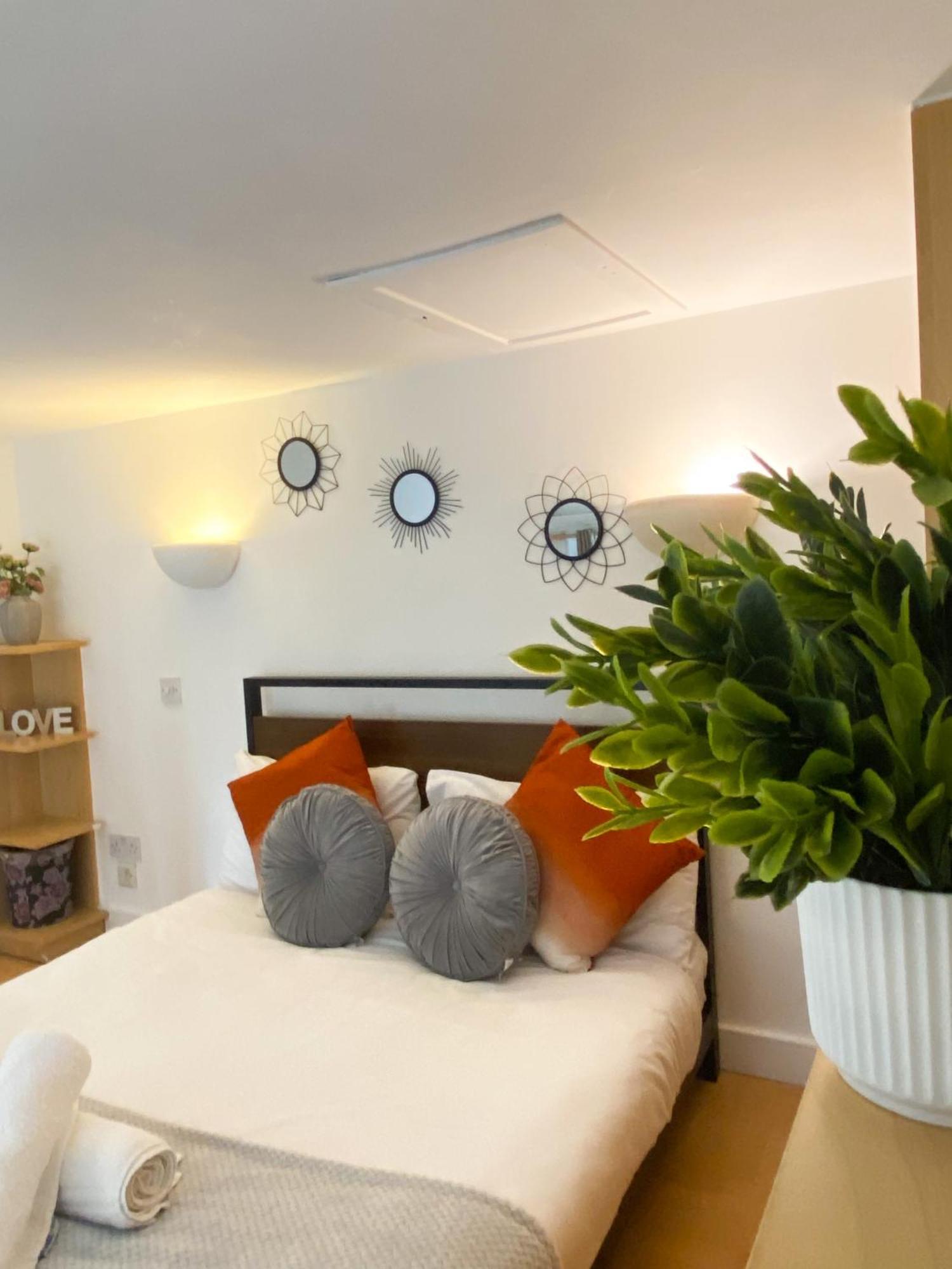 Modern Close To Hyde Park *