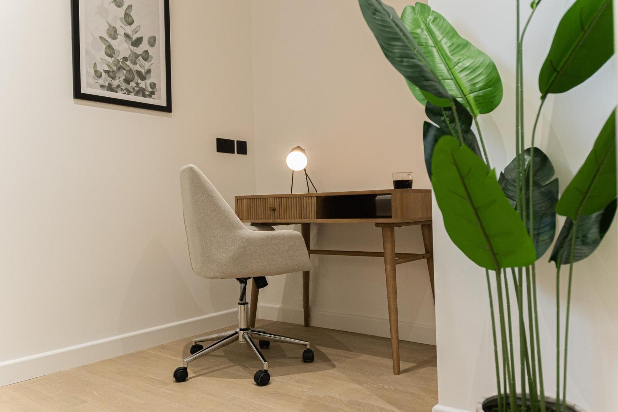 One And Two Bedroom Near Holloway Train Station By Belvilla