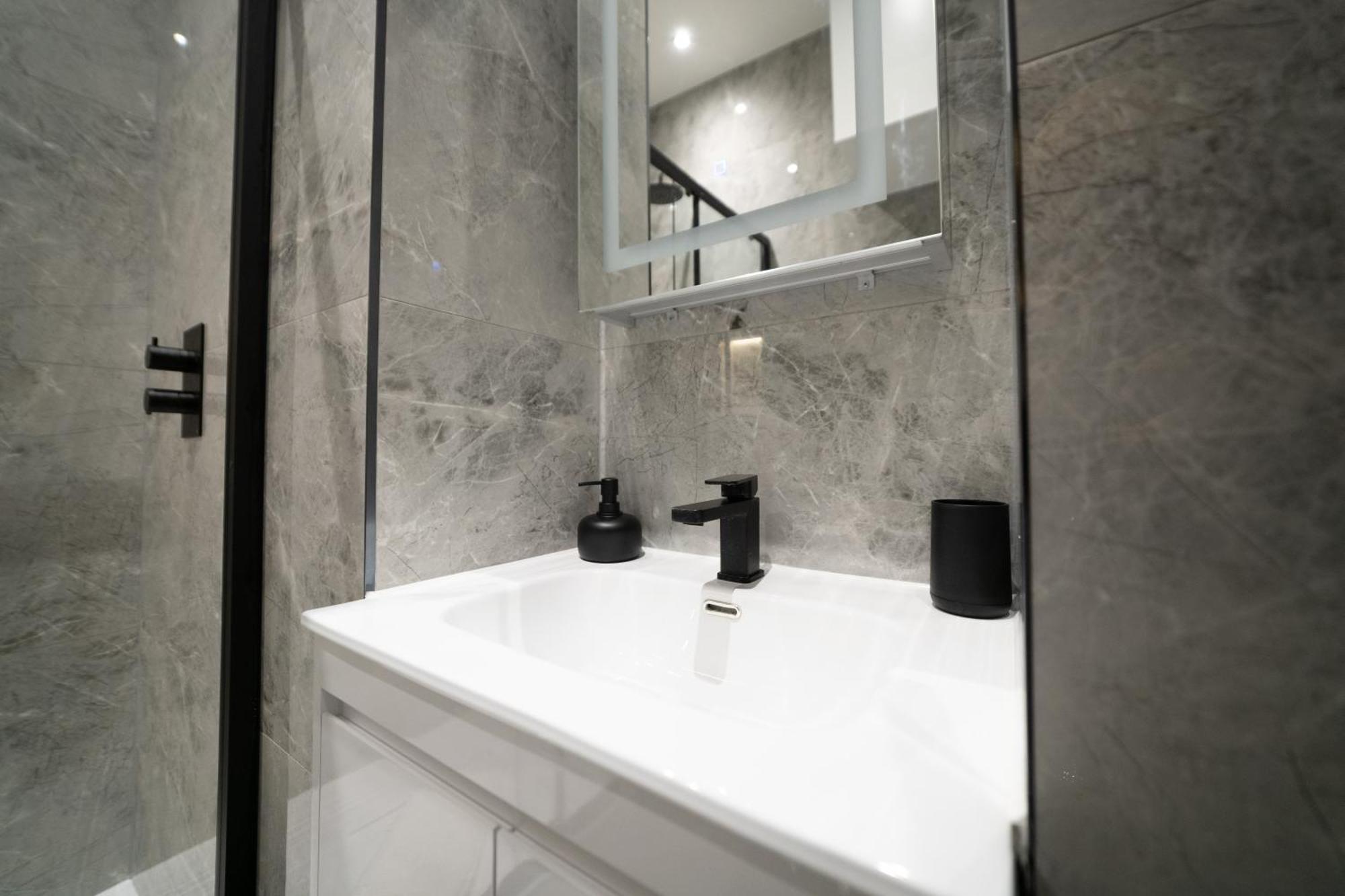 One And Two Bedroom Near Holloway Train Station By Belvilla Appartement Londen