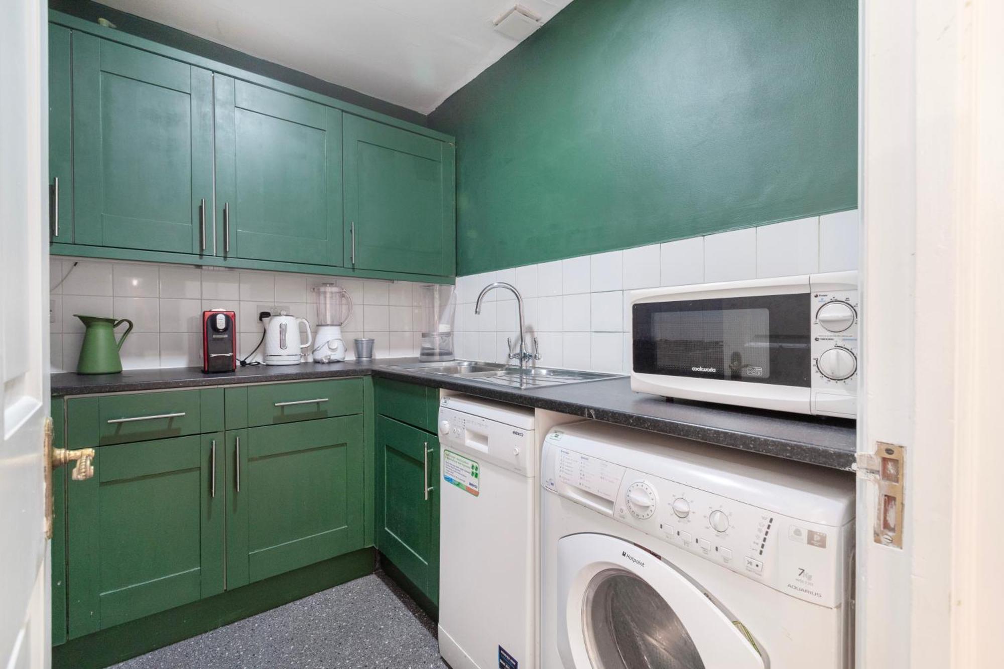 Harrods Flats *