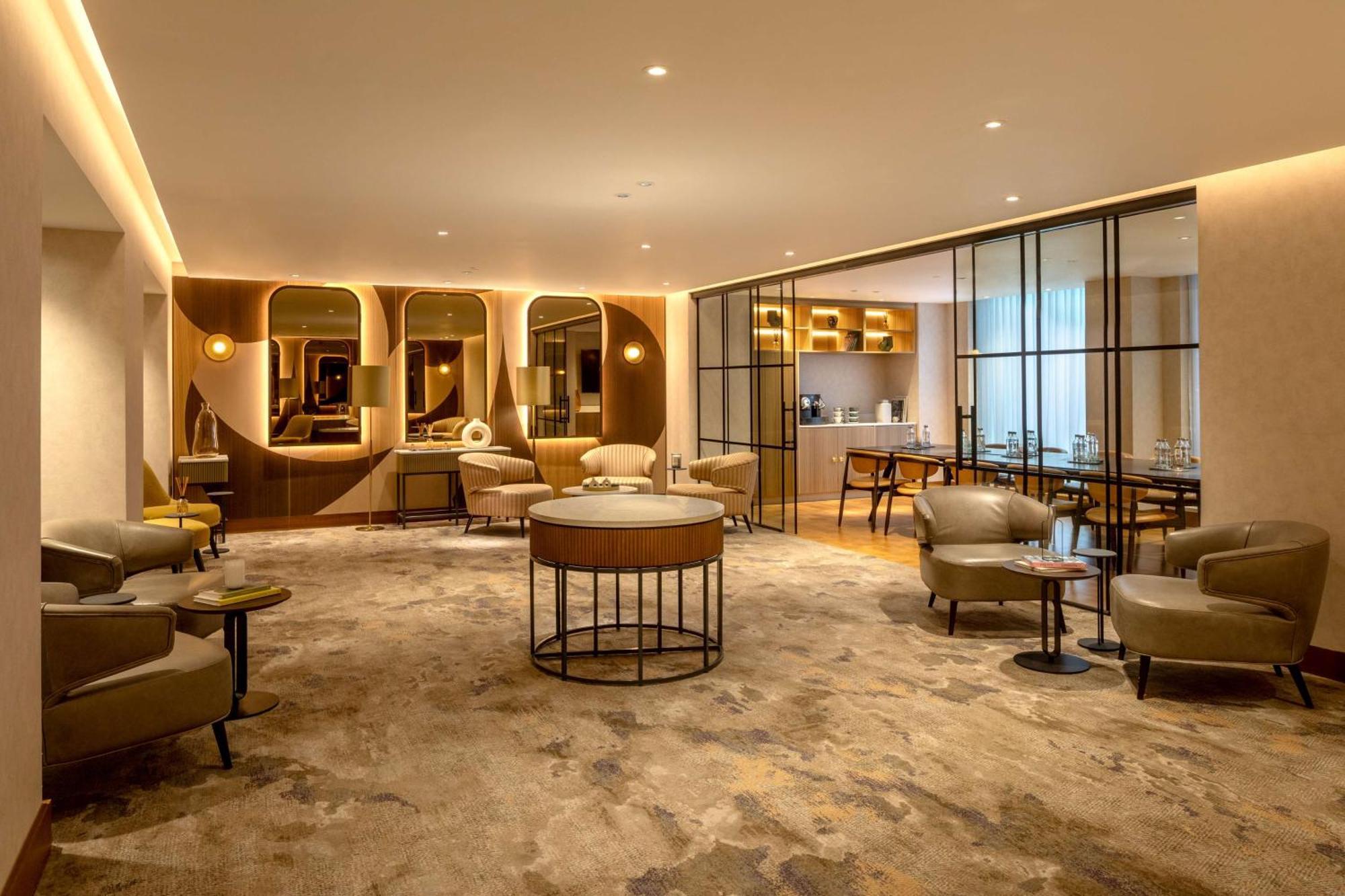 Hilton Metropole Hotell 4*