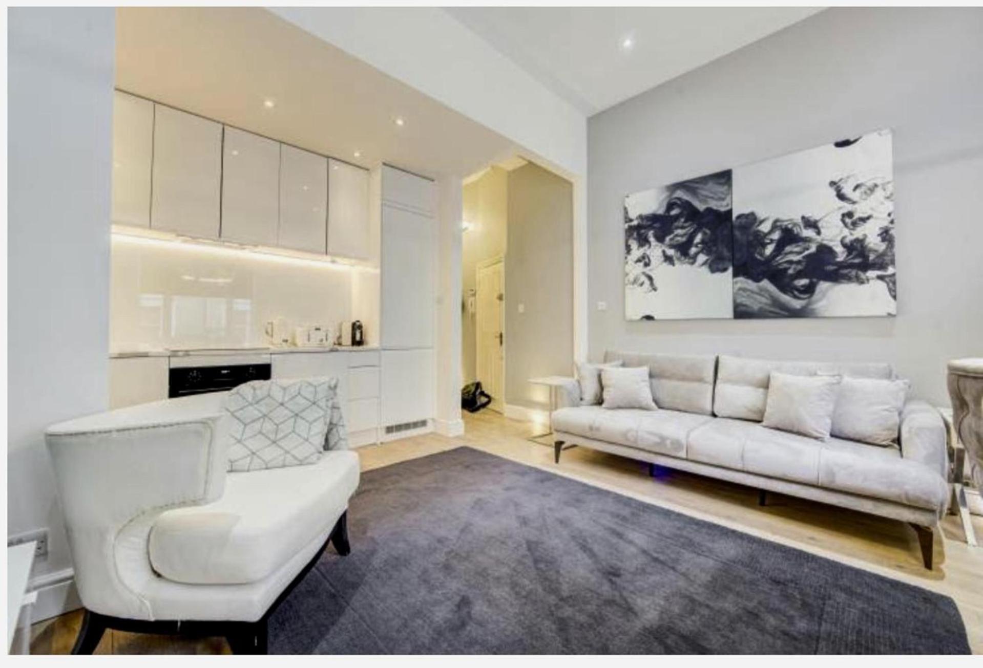 Chelsea - 2bed - Sleeps 4 - Pet Friendly *