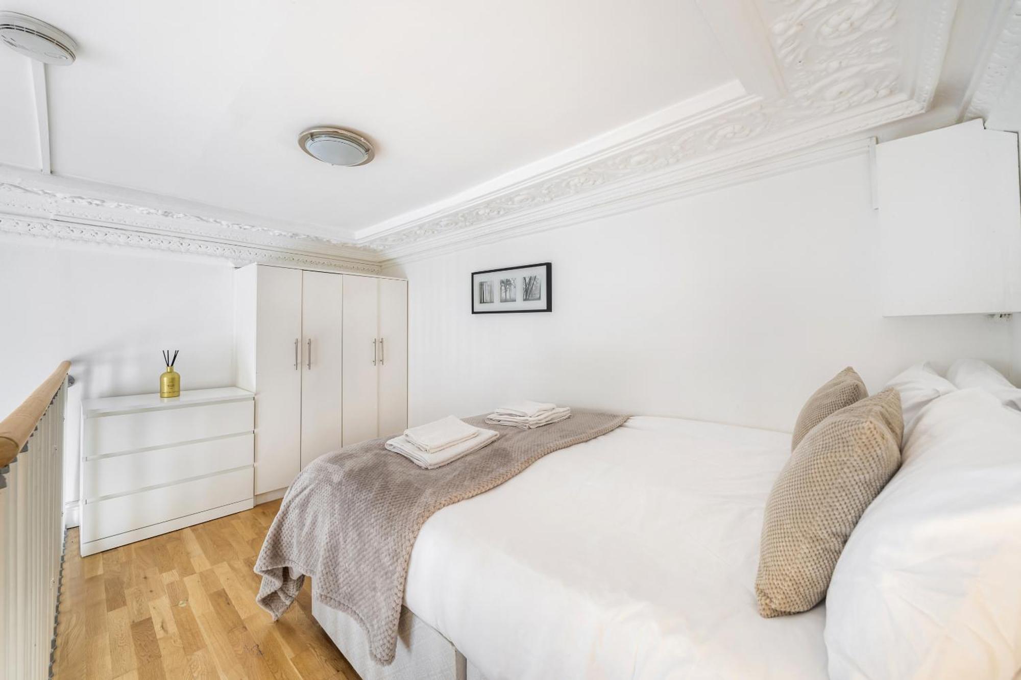 Cosyliving Paddington London