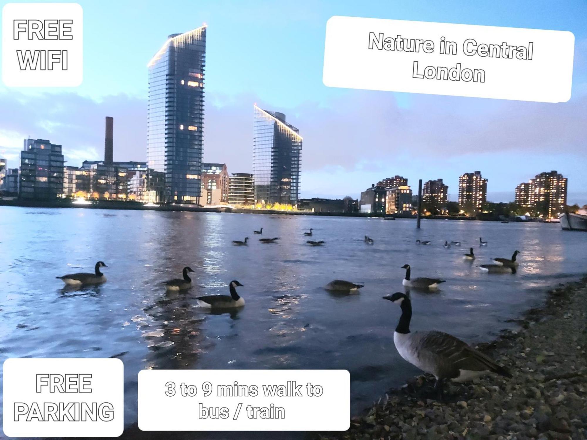 Free Parking - 4 Bed - 3 Bath - Sofa Bed - Digital Lock Entry Vakantiehuis *