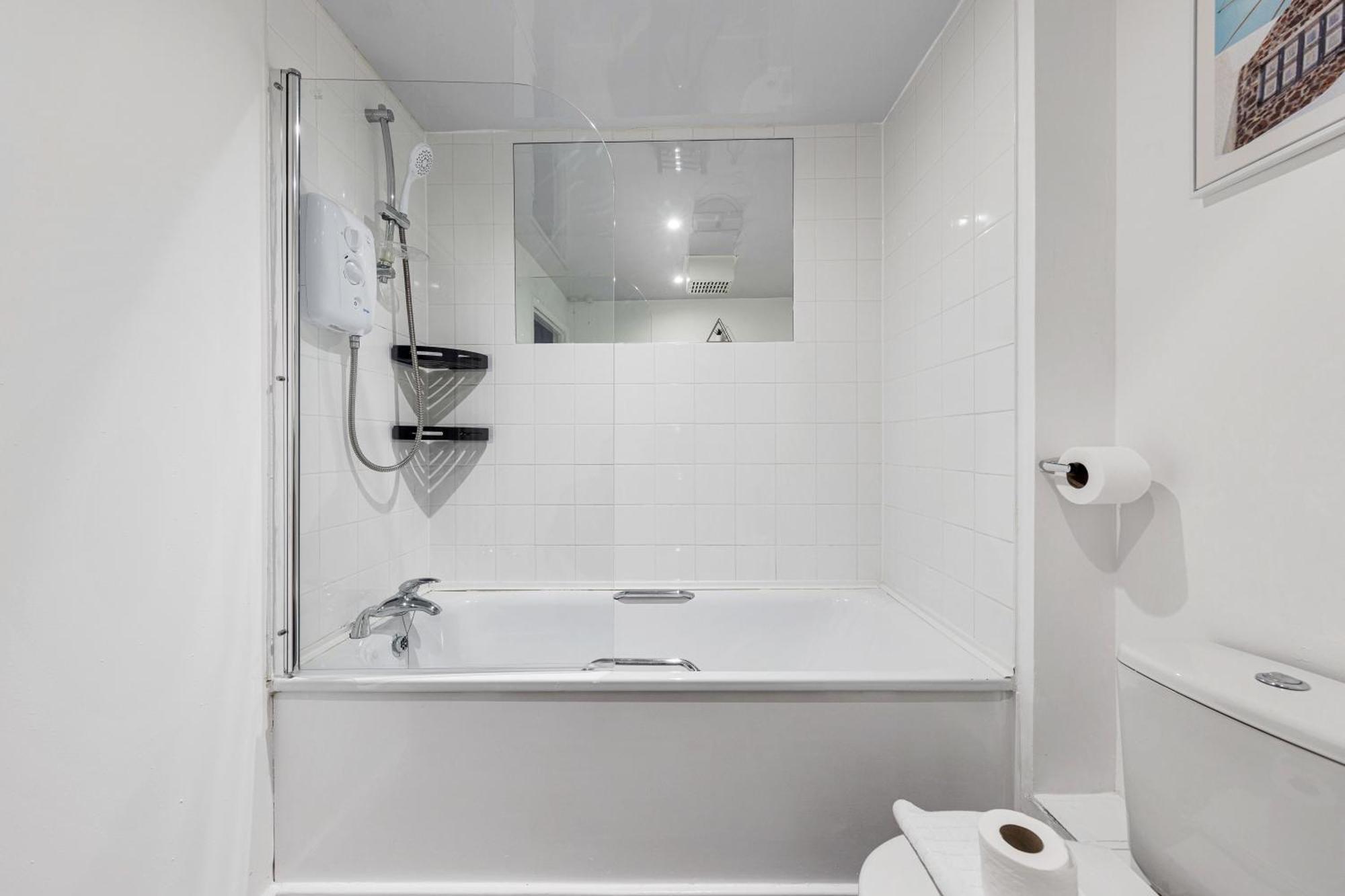Apartamento 2bed2bath Spacious Modern Near Csm Londres