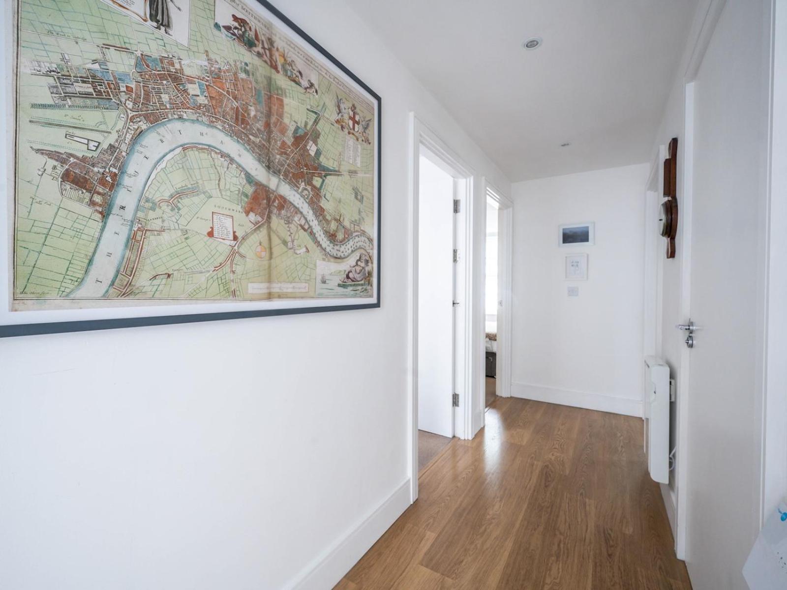 Cosy And Spacious Flat Near Bridge Leilighet