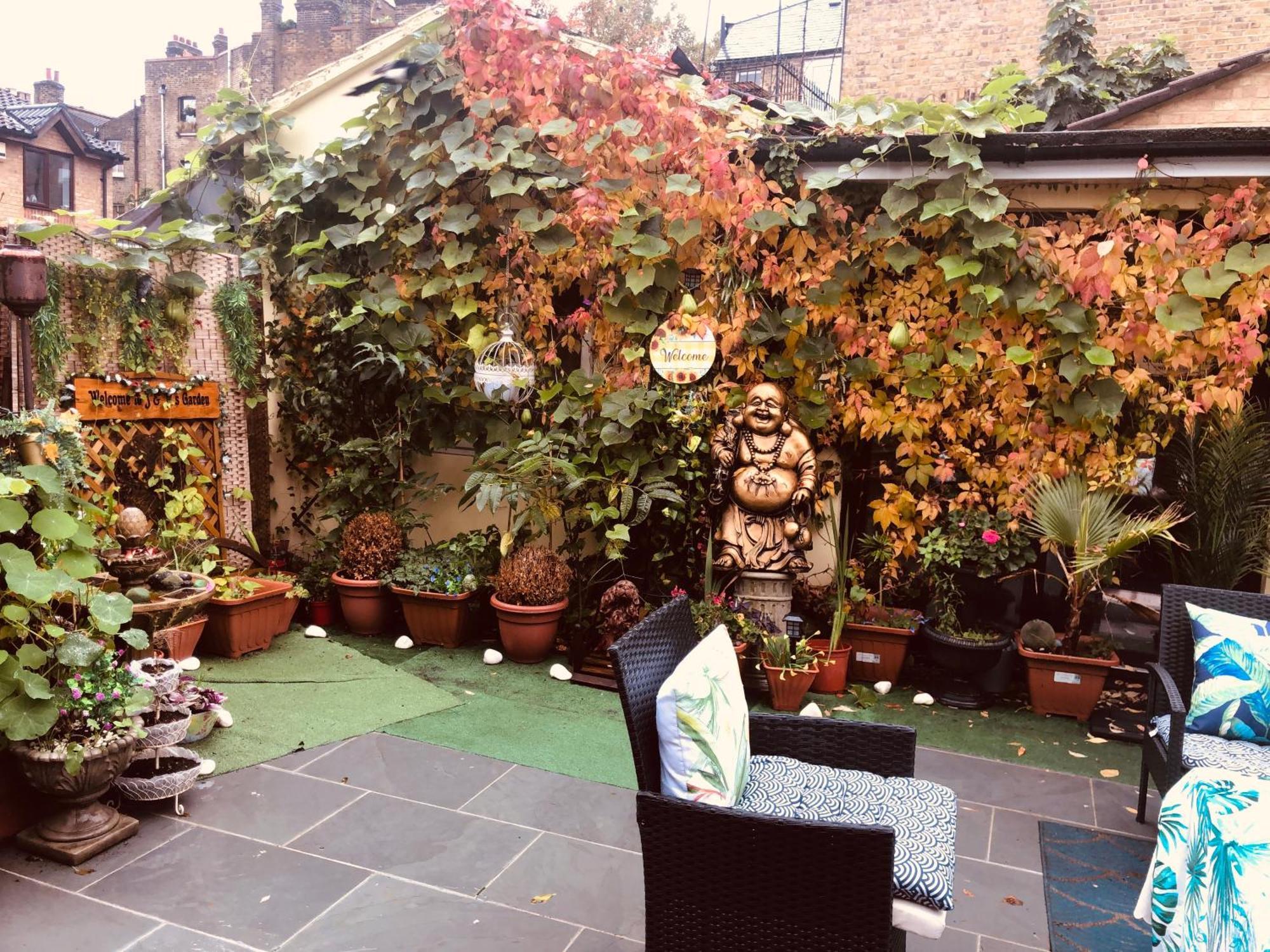 Ferienhaus Cheerful 4 Bedroom House With Garden Free Parking London