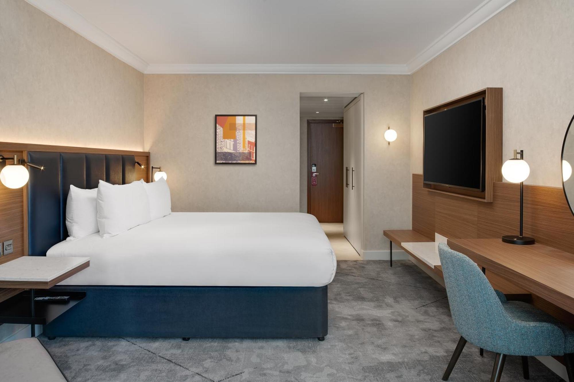 Hotell Hilton Metropole 4*