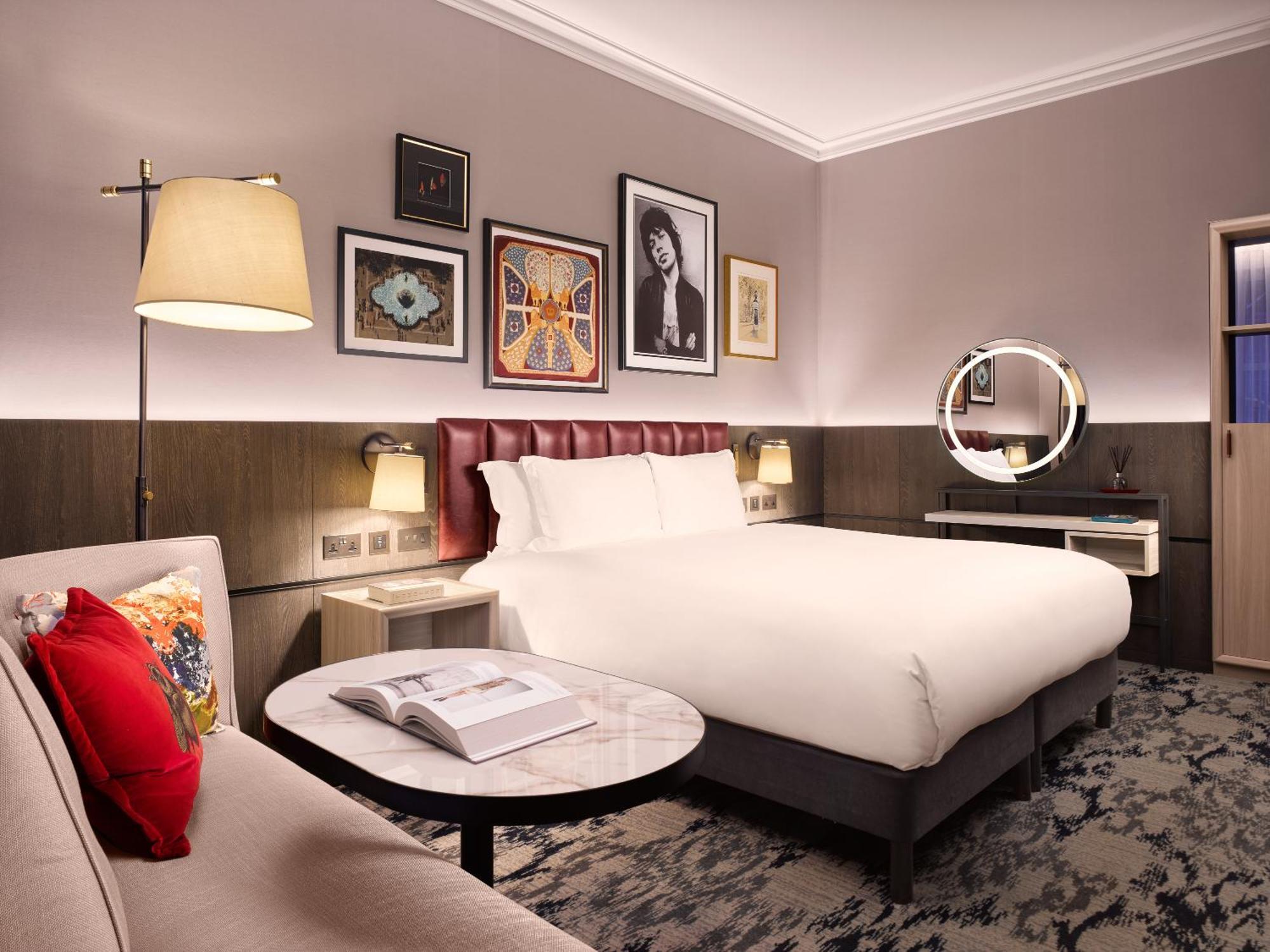 Hotel The Trafalgar St. James, Curio Collection By Hilton 5*