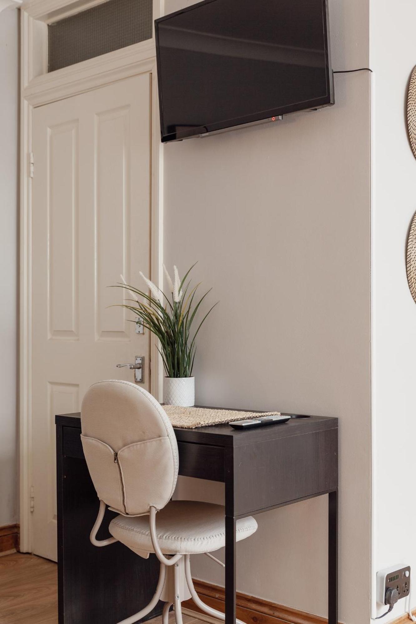 Kensington Nest Flat London