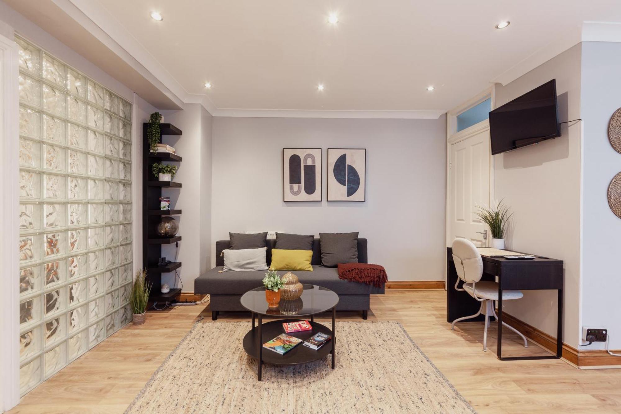 Kensington Nest Flat Apartment