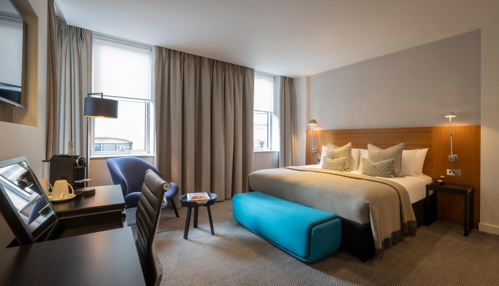 Clayton Hotel