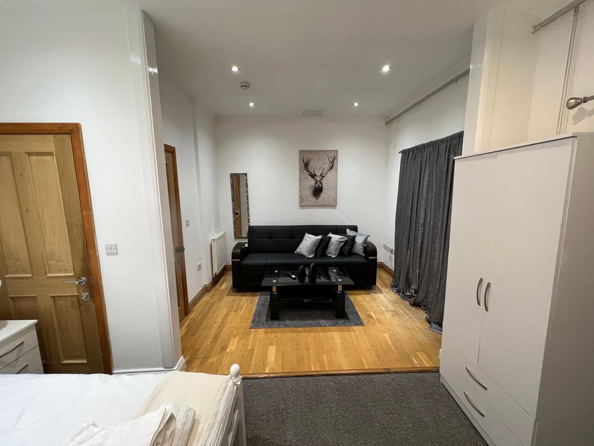 Camden 2 Homestay