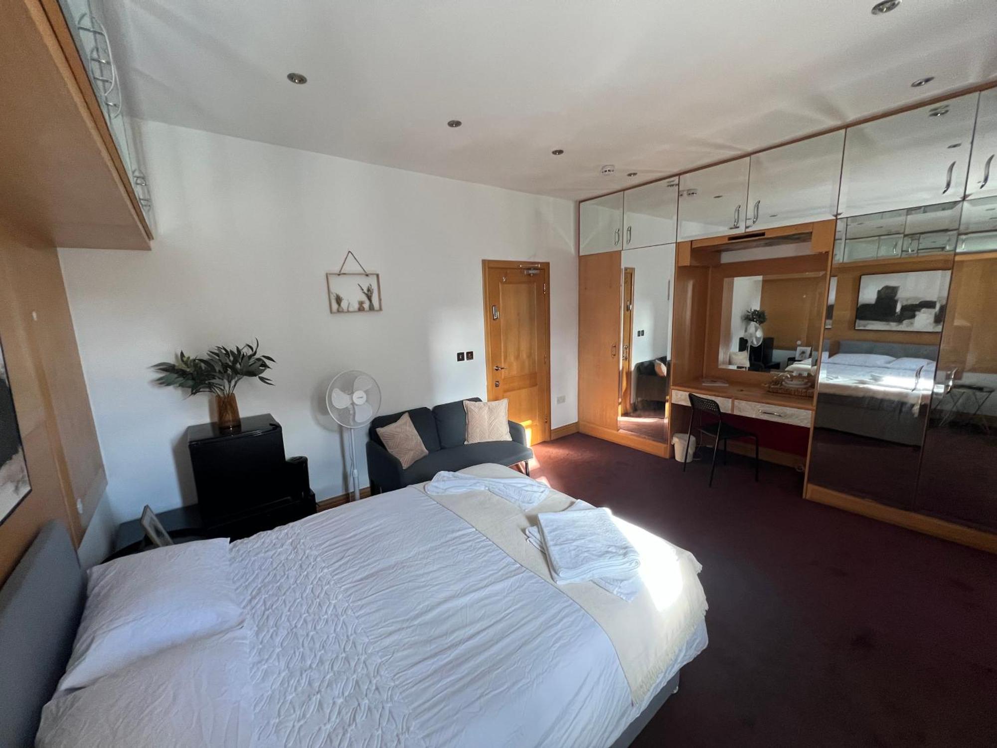 Privatunterkunft Camden 2 *