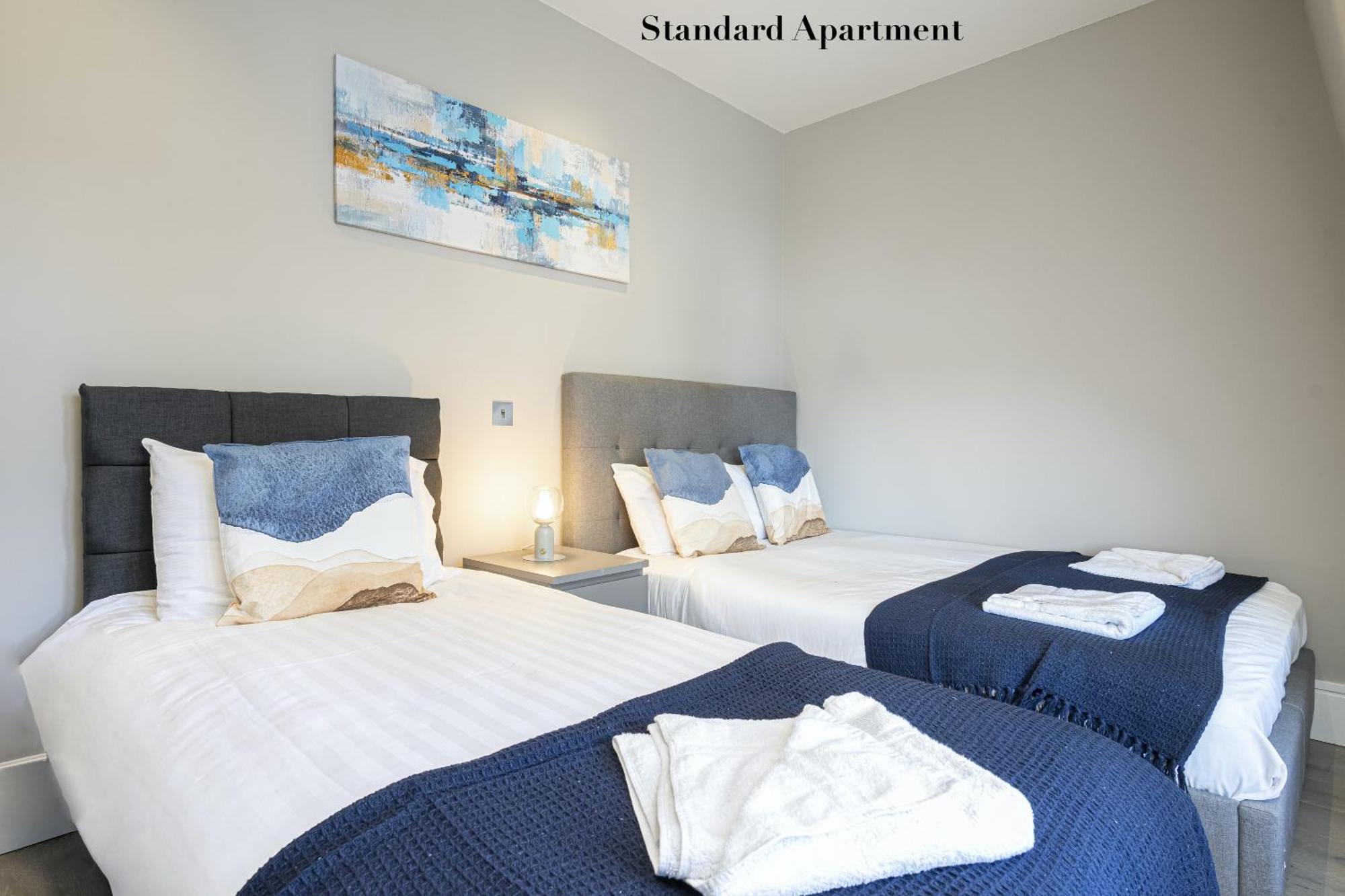 Superb Opposite Edgware Road Station * London