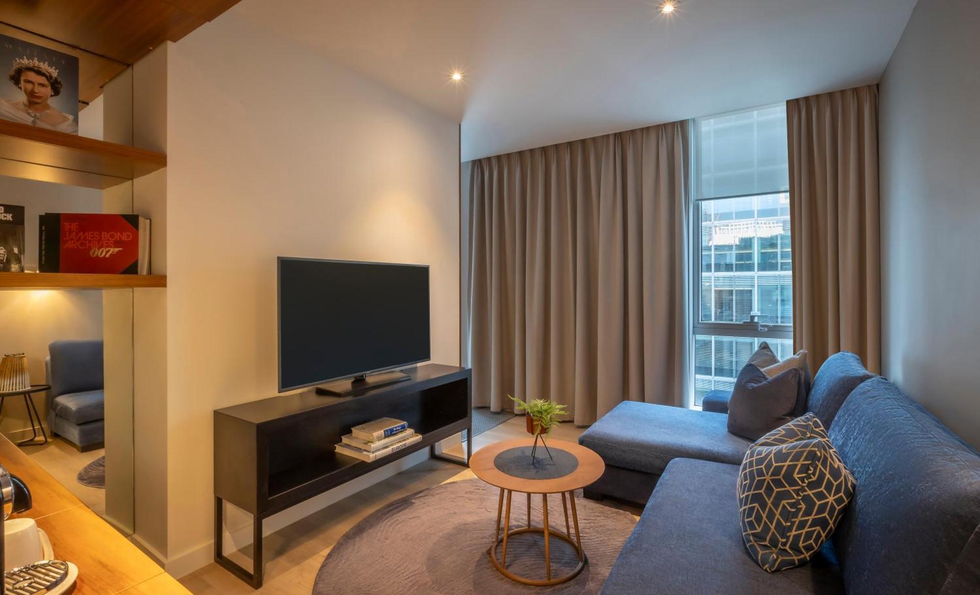 Hotel Clayton London