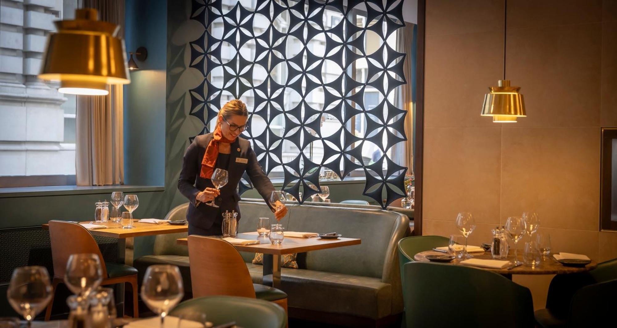 Hotel Clayton London