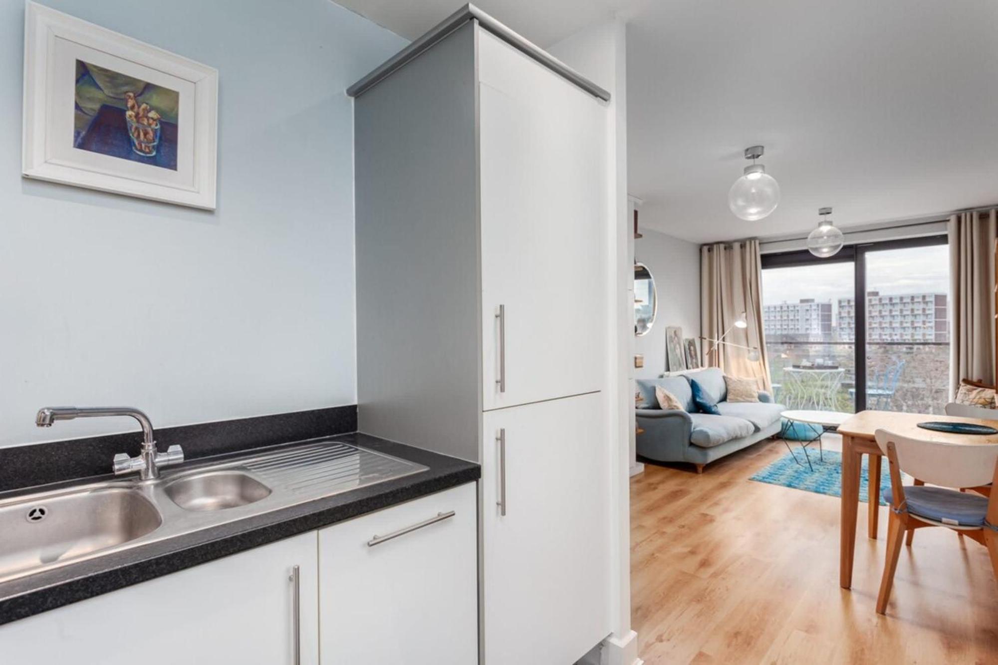 Bright&stylish Kennington Gem *