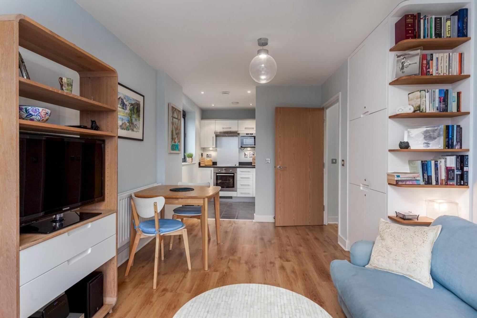 Bright&stylish Kennington Gem