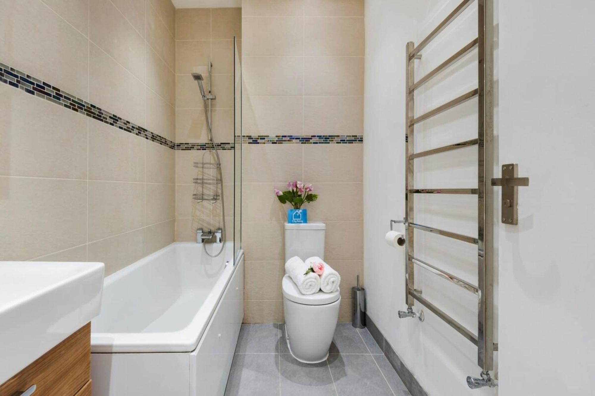 Leilighet Bright And Modern Earls Court Gem