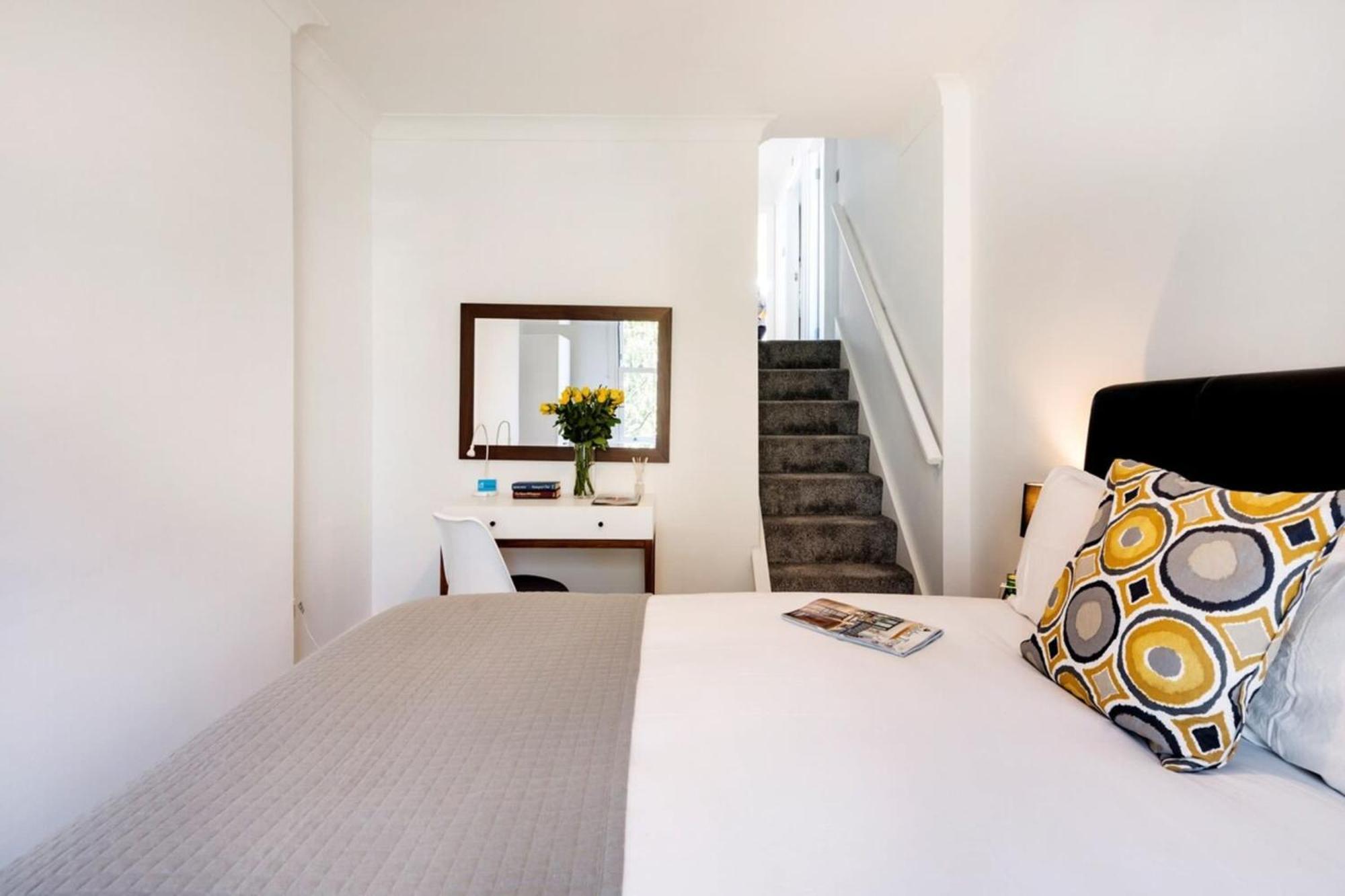 Bright And Modern Earls Court Gem Leilighet London