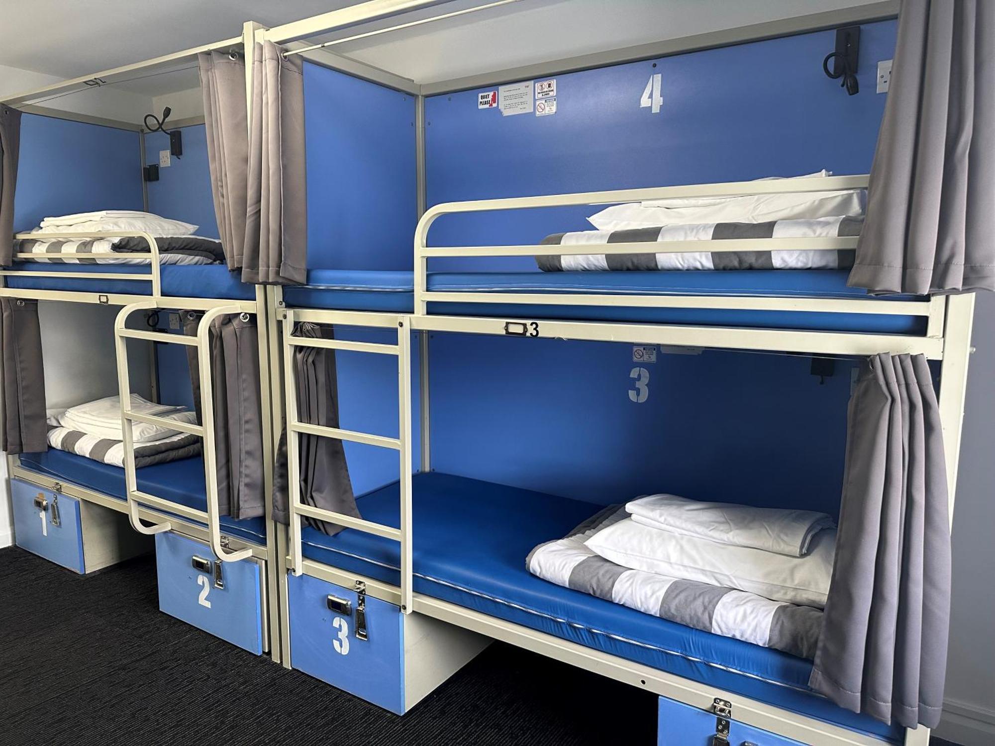 Smart Hyde Park Hostel London