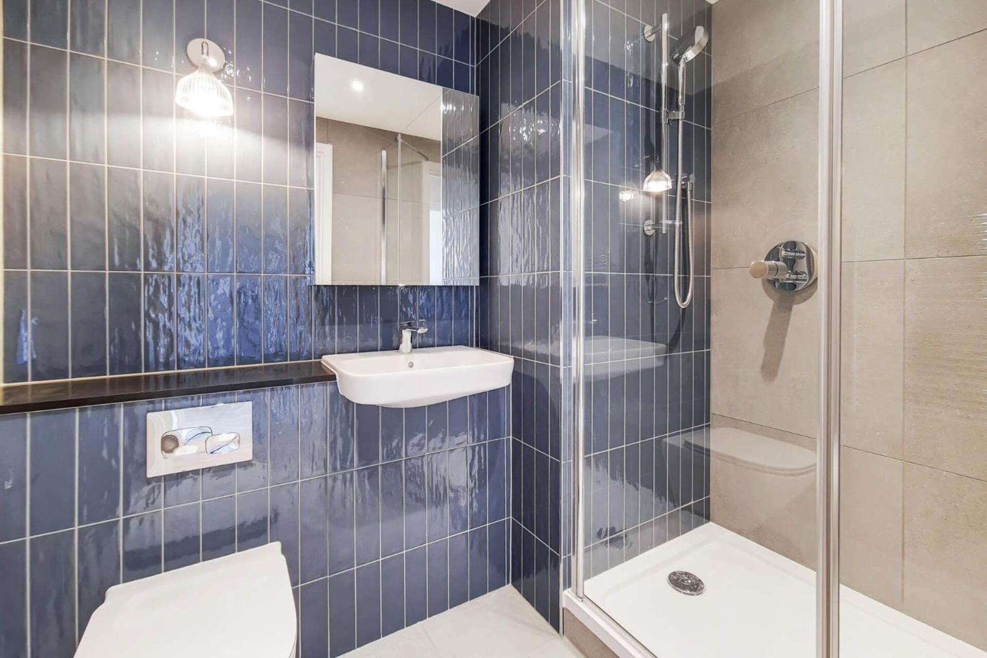 Botanical-inspired At Repton Gardens Right In The Heart Of Wembley Park * Londres