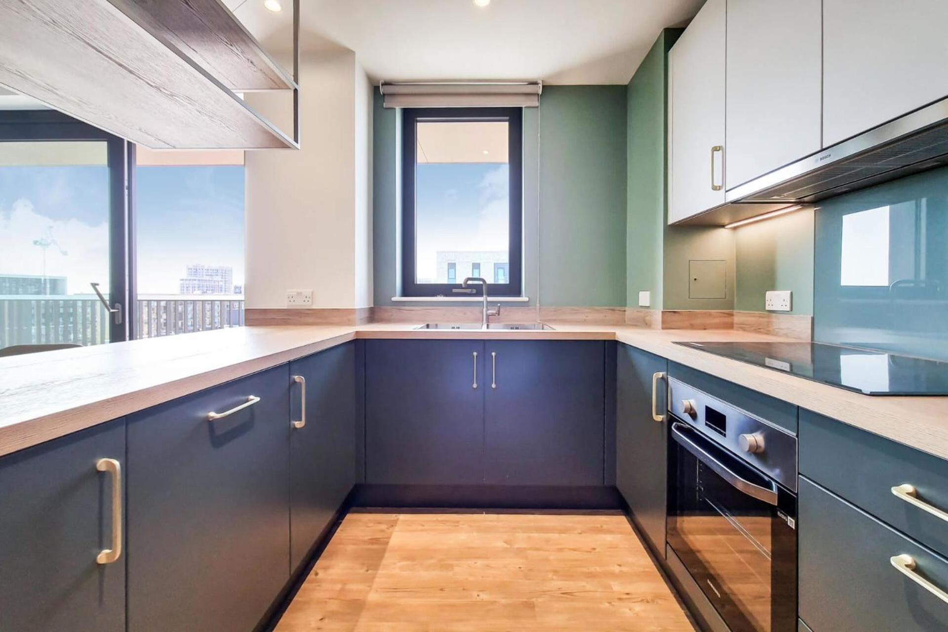 Botanical-inspired At Repton Gardens Right In The Heart Of Wembley Park Londres