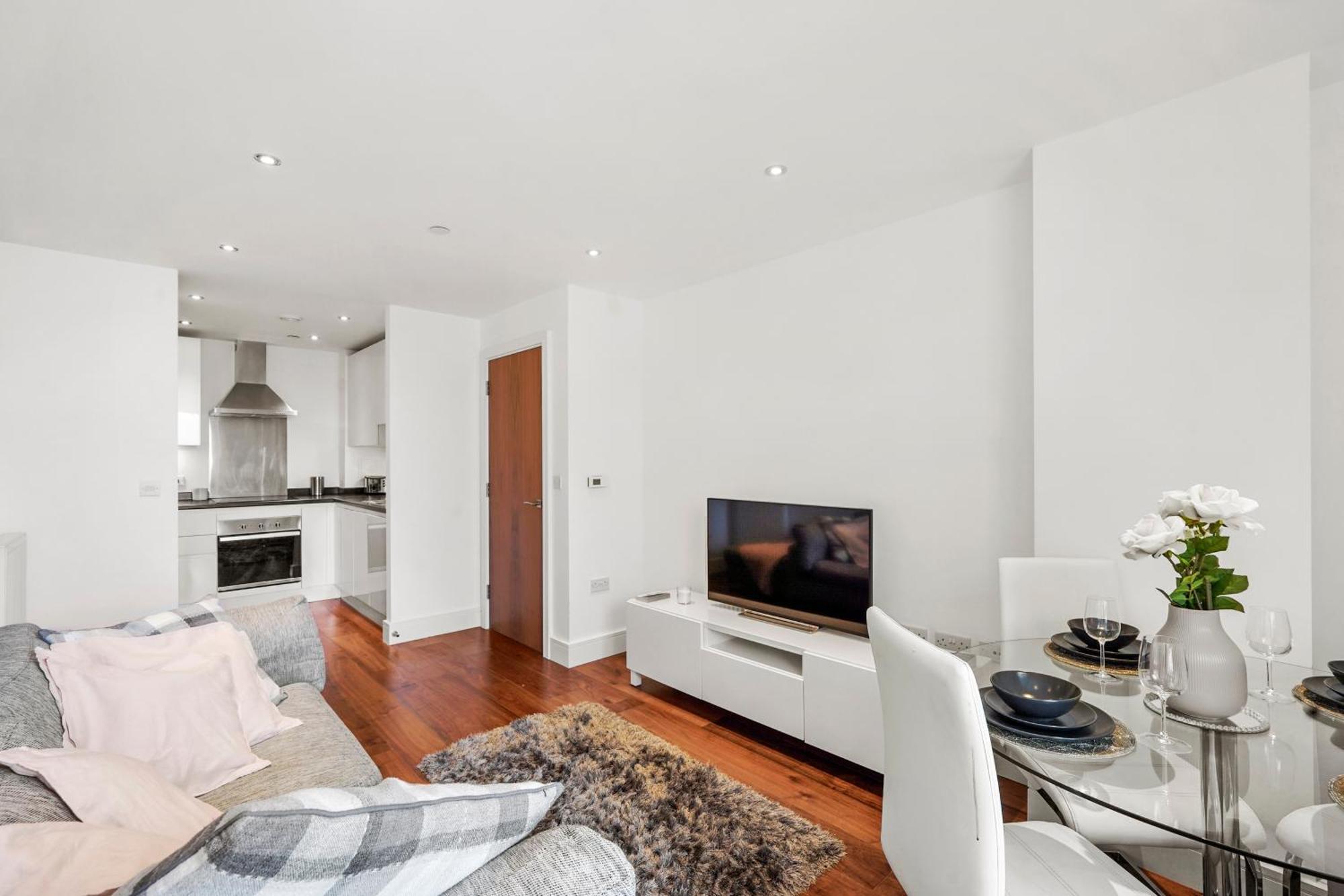 Apartment Entire 1 Bedroom Short Term & Flexible Renting Canary Wharf With Free Wifi