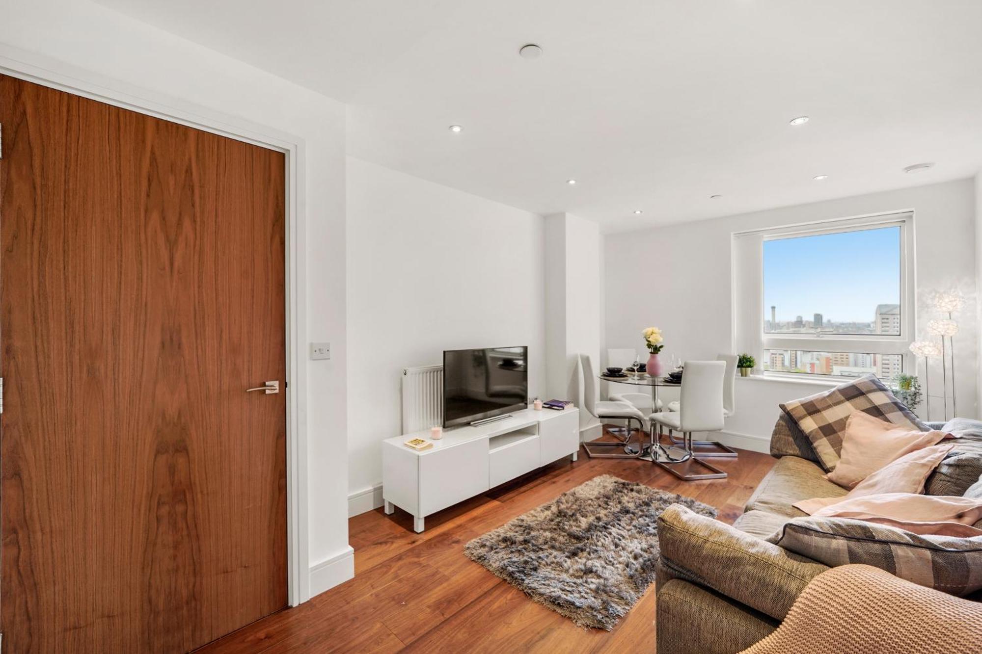 Apartment Entire 1 Bedroom Short Term & Flexible Renting Canary Wharf With Free Wifi *
