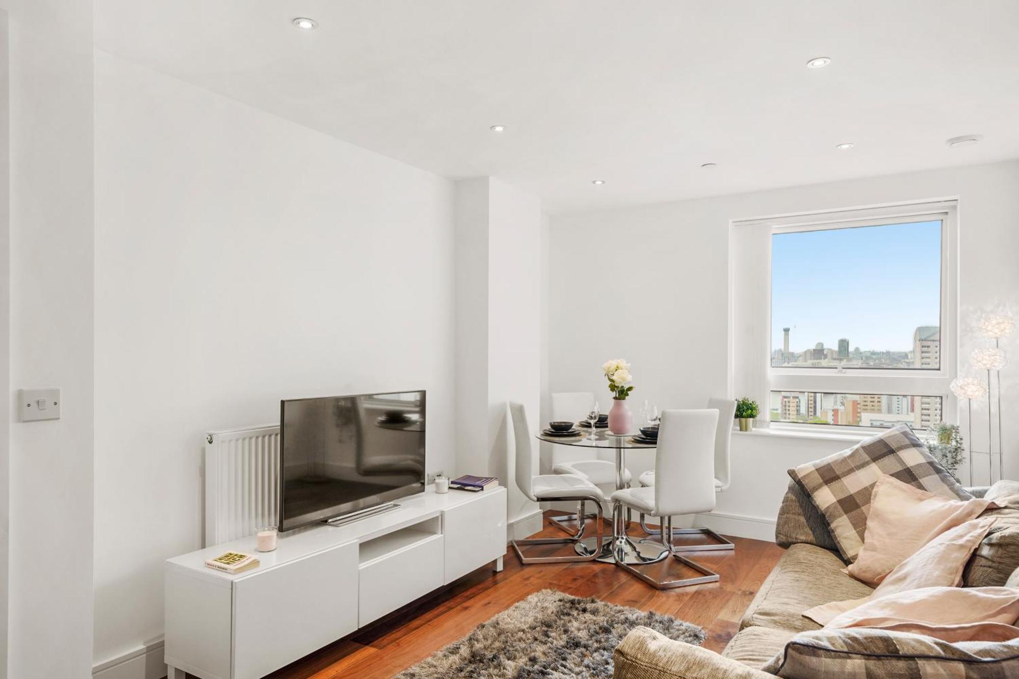 Entire 1 Bedroom Short Term & Flexible Renting Canary Wharf With Free Wifi *