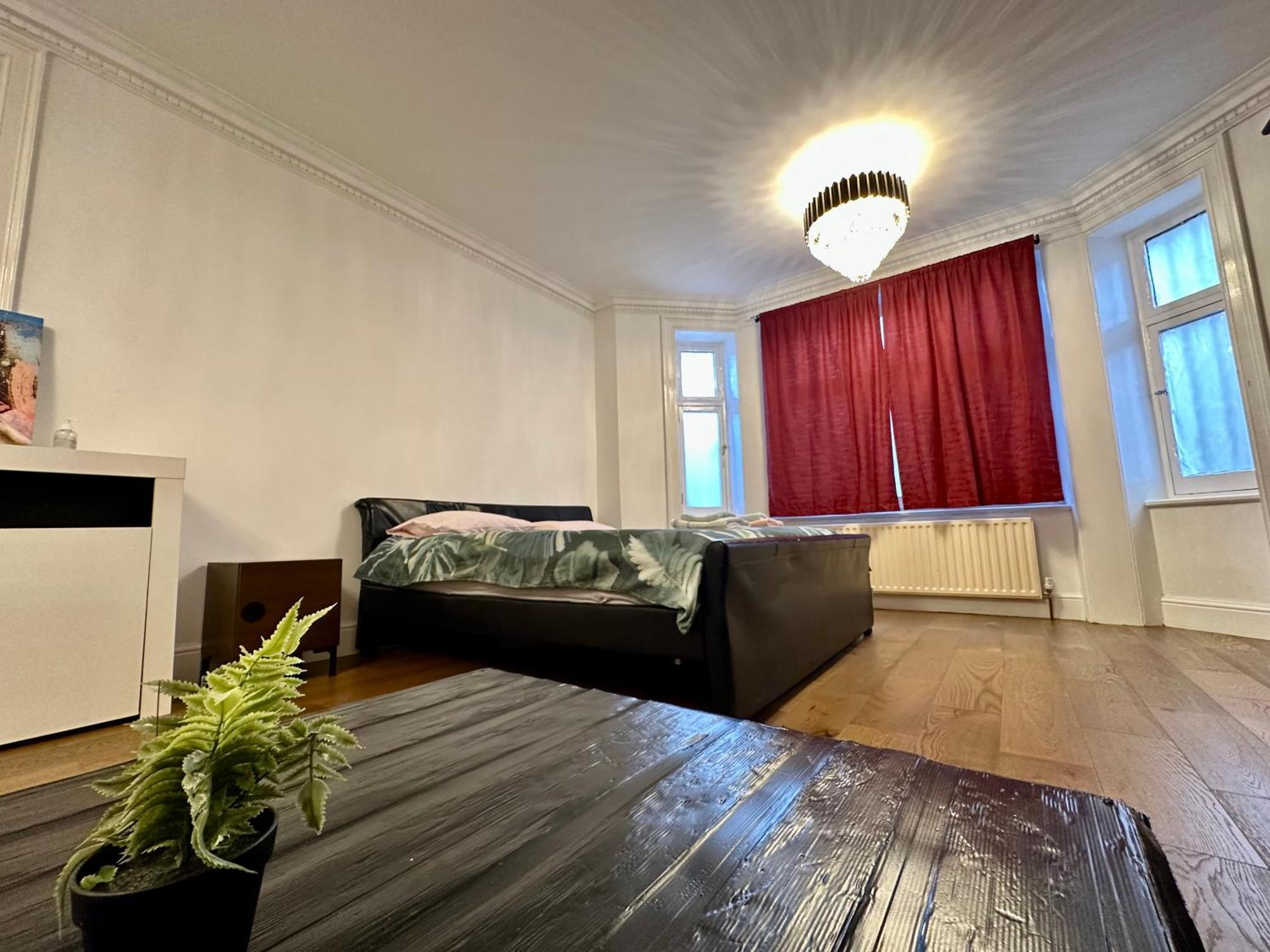 Homestay Greatest Double In Marylebone-paddington #room Name Is Miami# London