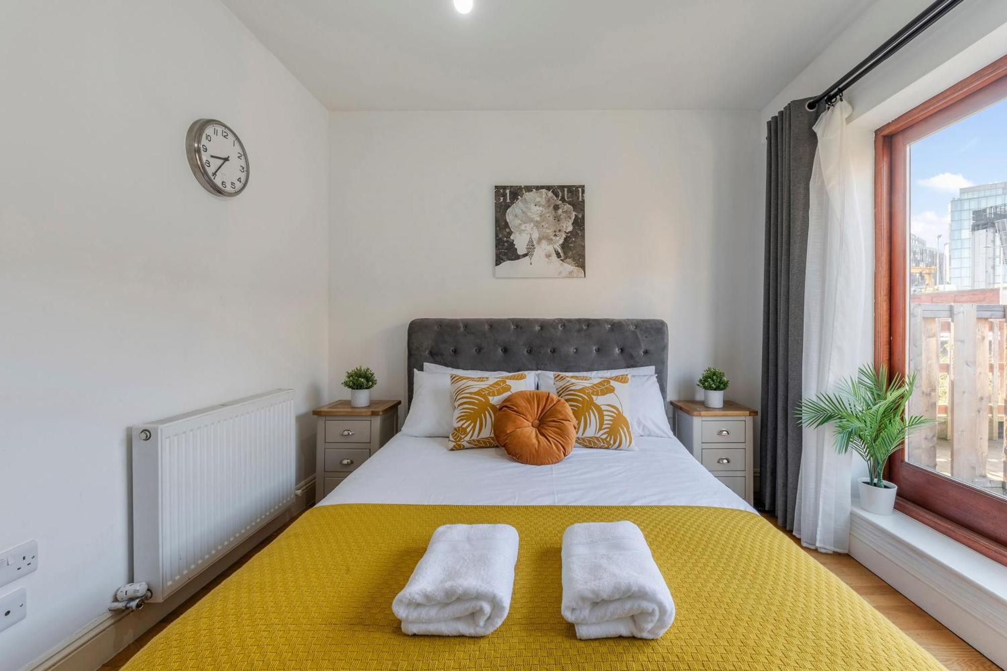 Appartement Waterloo With Large Private Terrace - View Of The Eye - 1 Bedroom 1 Bath Londen