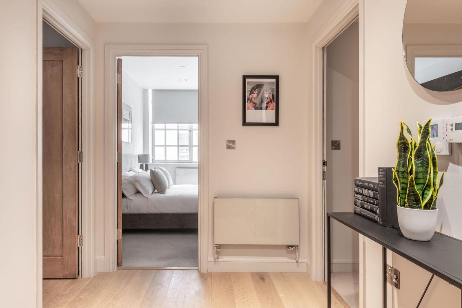Amigos Nest - Farringdon - By Frankie Says Apartment *