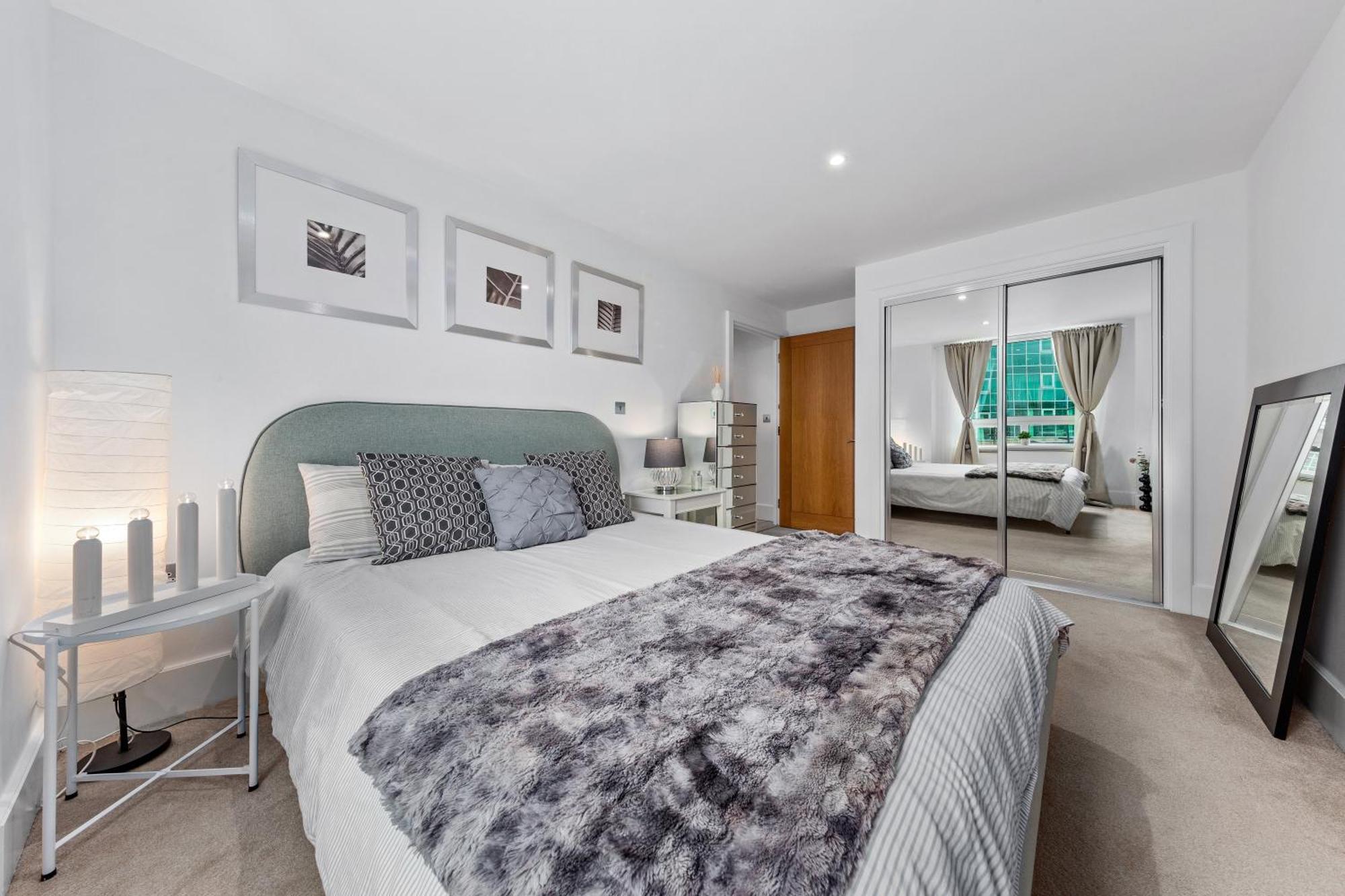 2 Bedroom Us Embassy Eye And Riverside View Panoramic Balcony * London