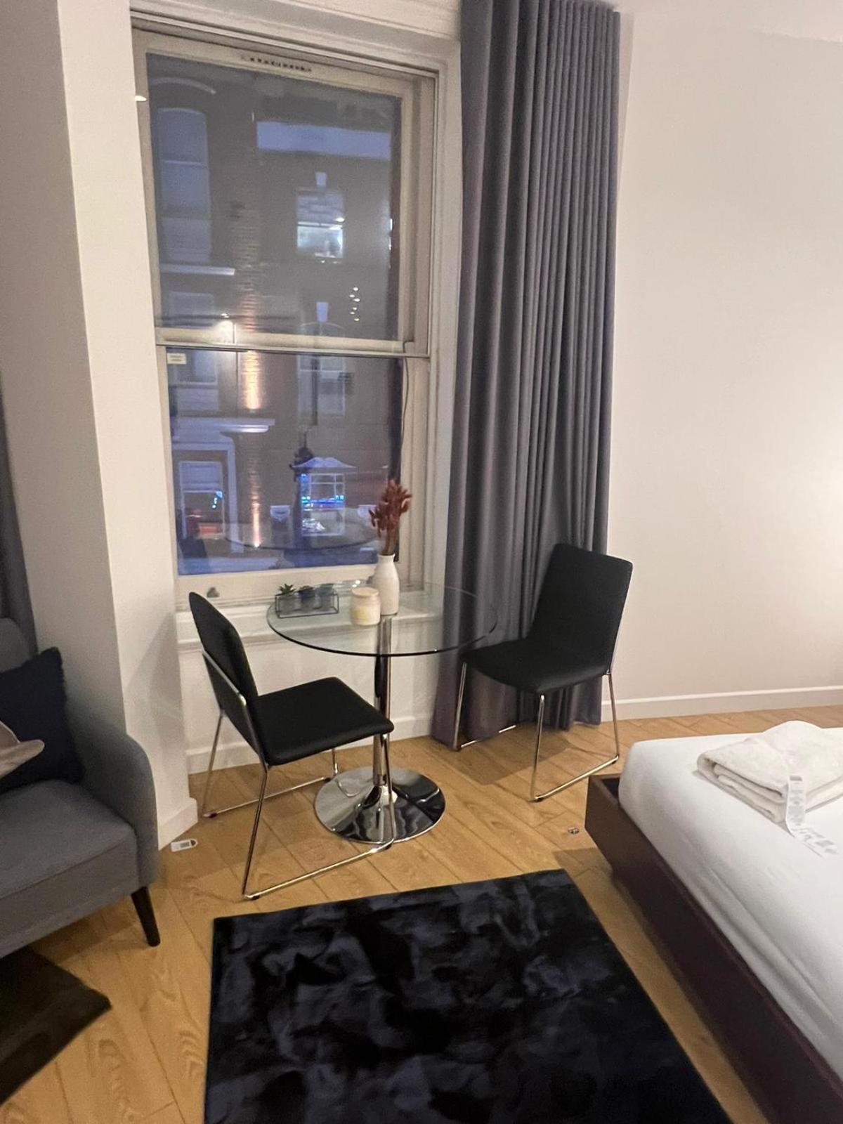 Leilighet Tranquil 1 Bedroom Retreat In Piccadilly Vr4