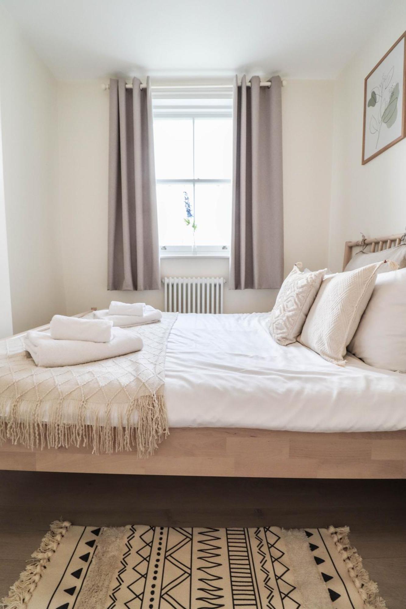 Leilighet Beautiful 2-Bedroom Flat Just Steps From Oval Station London