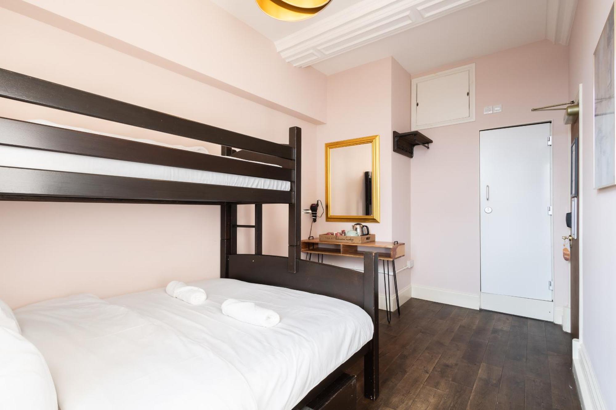 Palmers Swiss Hostel